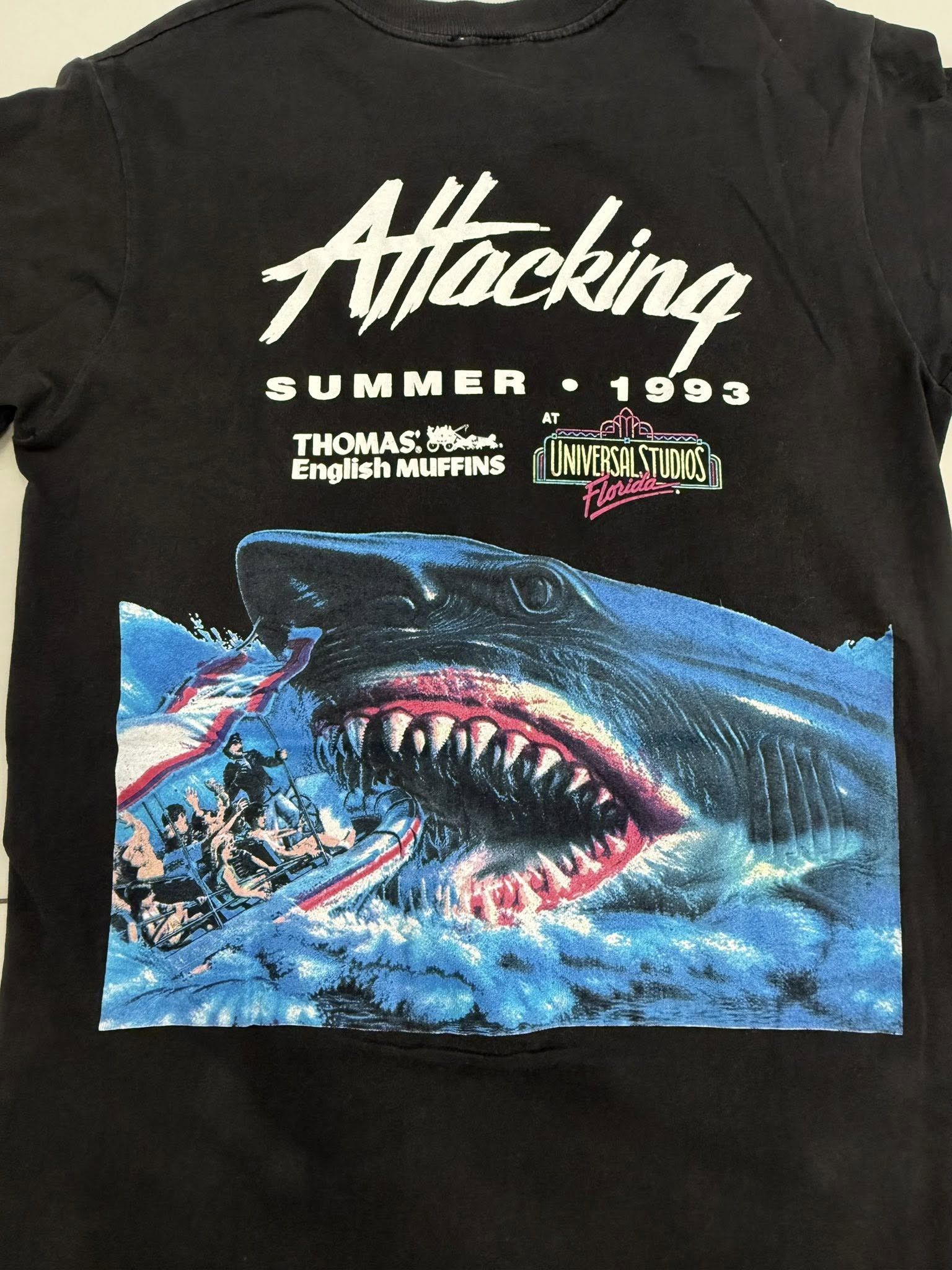 Vintage Vintage 1993 Universal Studios Jaws ride shirt Size US XXS / EU 40 - 5 Thumbnail