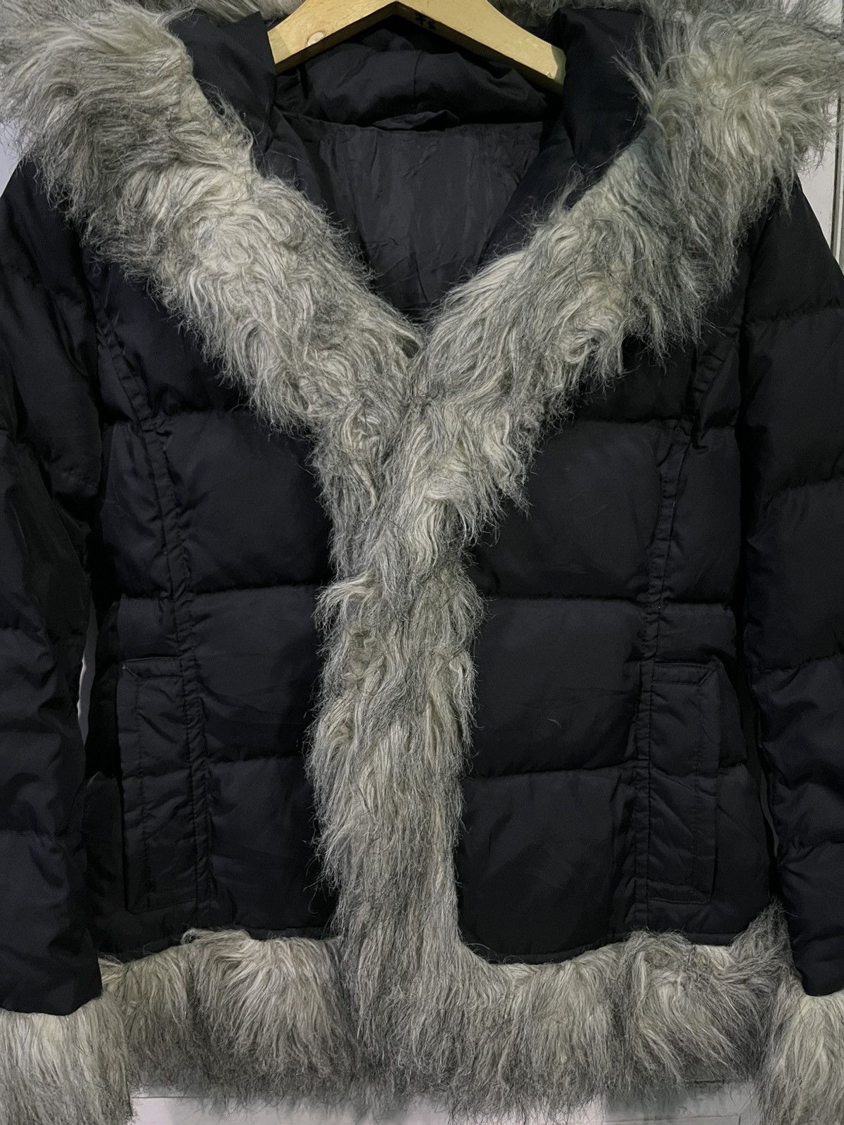 Japanese Brand Archive Y2K grunge fur down coat Size US M / EU 48-50 / 2 - 4 Thumbnail
