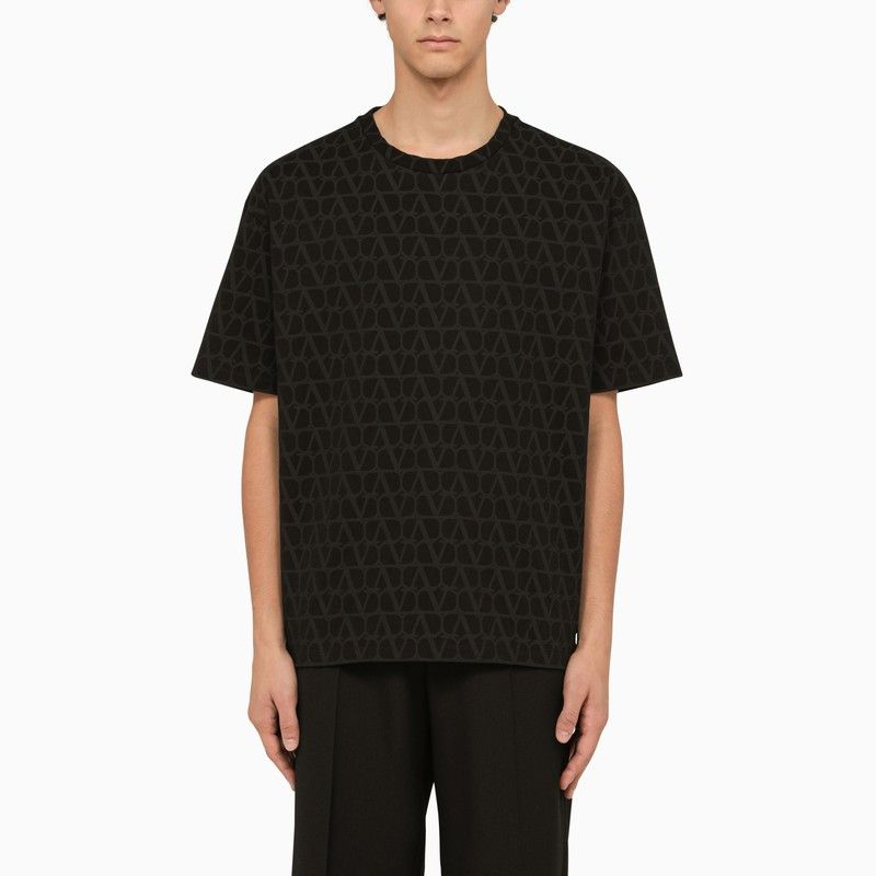 image of Valentino Black Crew-Neck T-Shirt With Toile Iconographe Motif, Men's (Size XL)