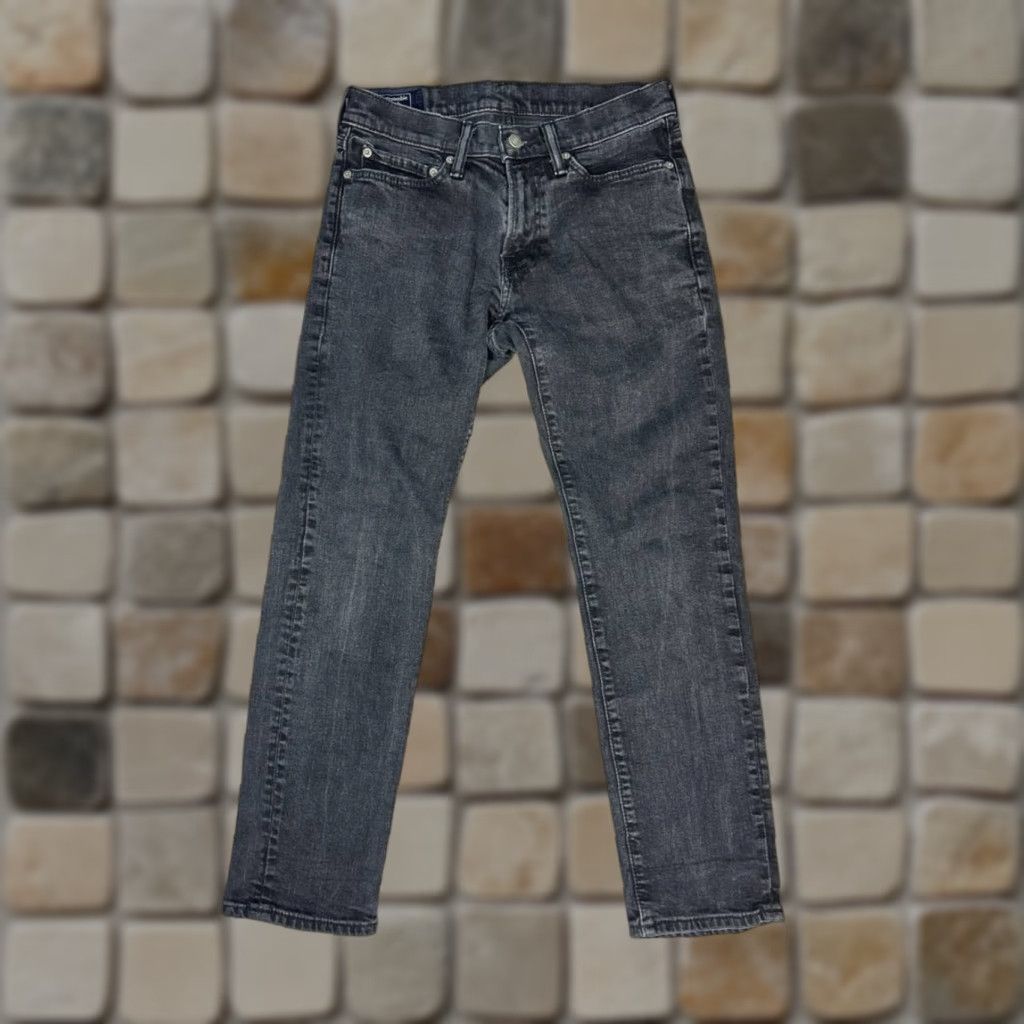 Abercrombie & Fitch Abercrombie & Fitch Langdon Skinny Stretch Jeans Mens 28 Black Low Rise 28x27 Jeans Mens Black Skinny 28 27 Vintage No Pattern Solid 5-Pocket Denim Size US 28 / EU 44 - 1 Thumbnail