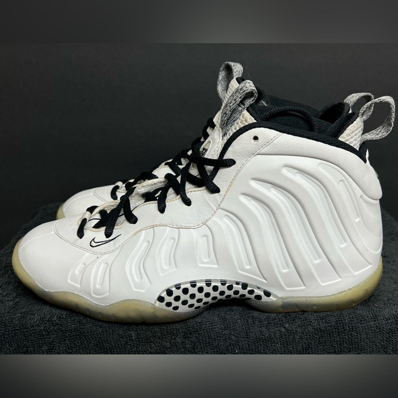 Nike Nike Little Posite One GS Foamposite Shoes 6.5Y Women's 8 Size US 8 / IT 38 - 1 Thumbnail
