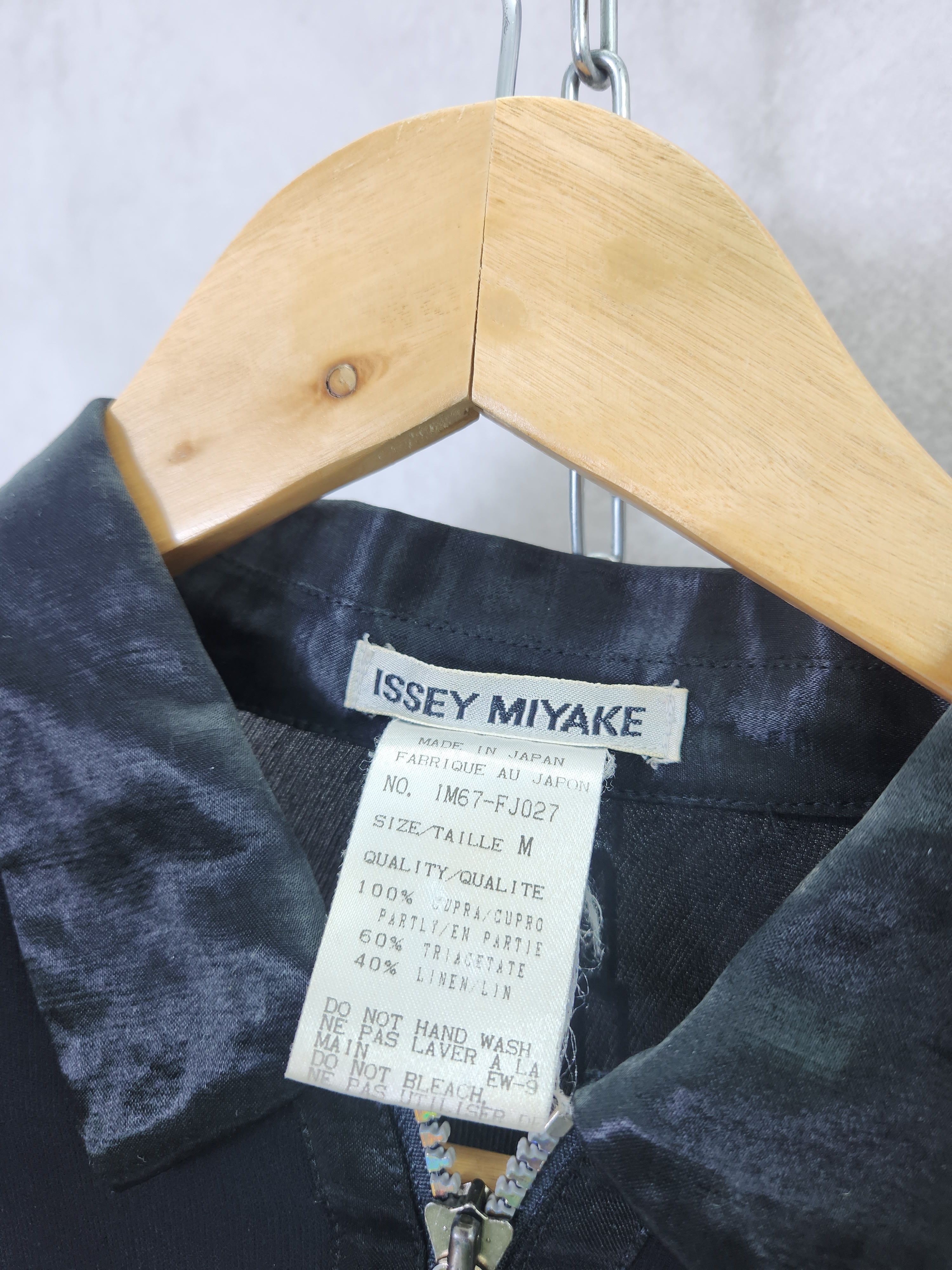 Issey Miyake Issey miyake black cupro 1/3 zip blouse shirt size M Size M / US 6-8 / IT 42-44 - 10 Thumbnail