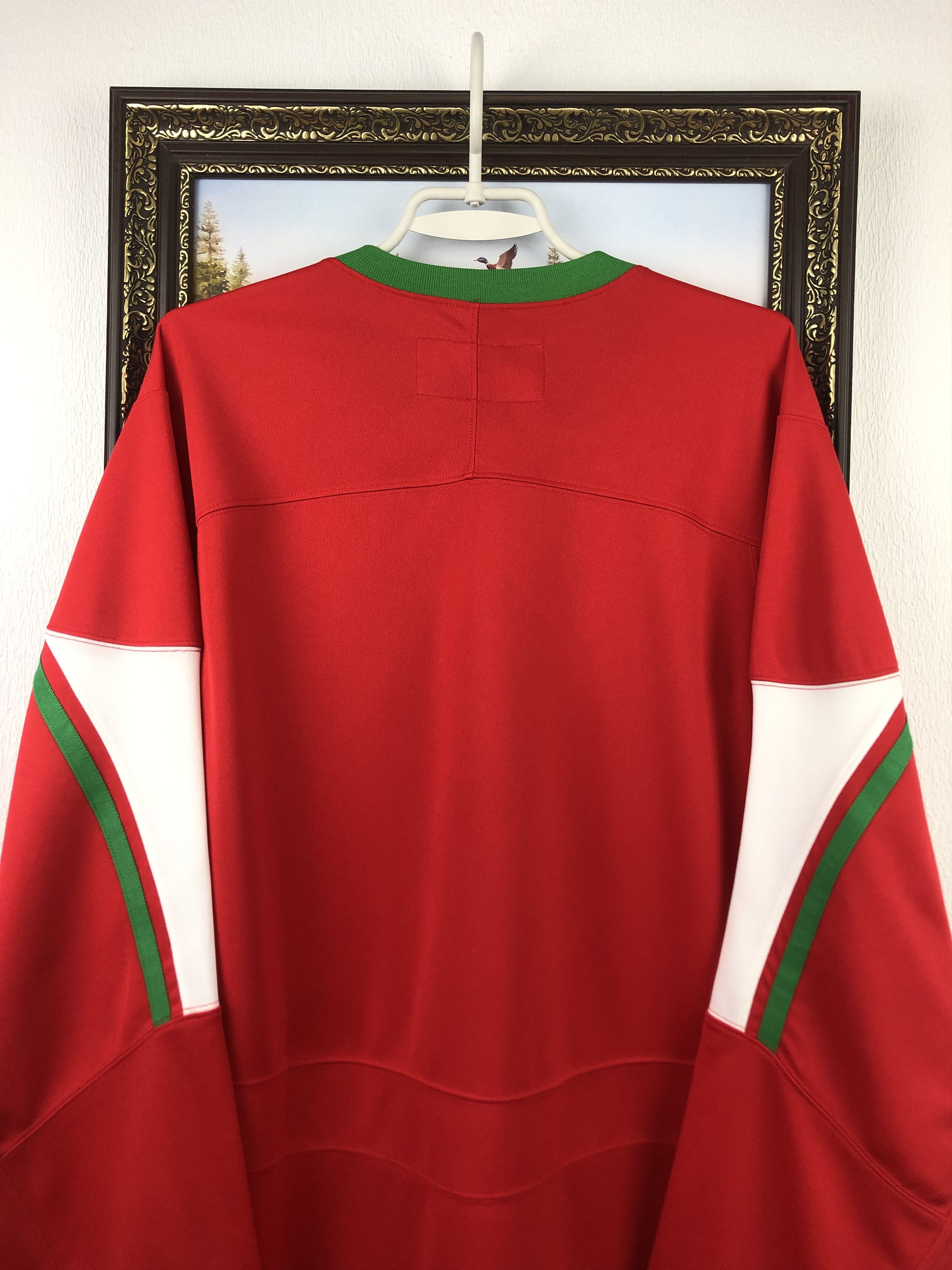 Nike Vintage Nike Team Hungary Ice Hockey Jersey Shirt Rare Size US M / EU 48-50 / 2 - 14 Thumbnail