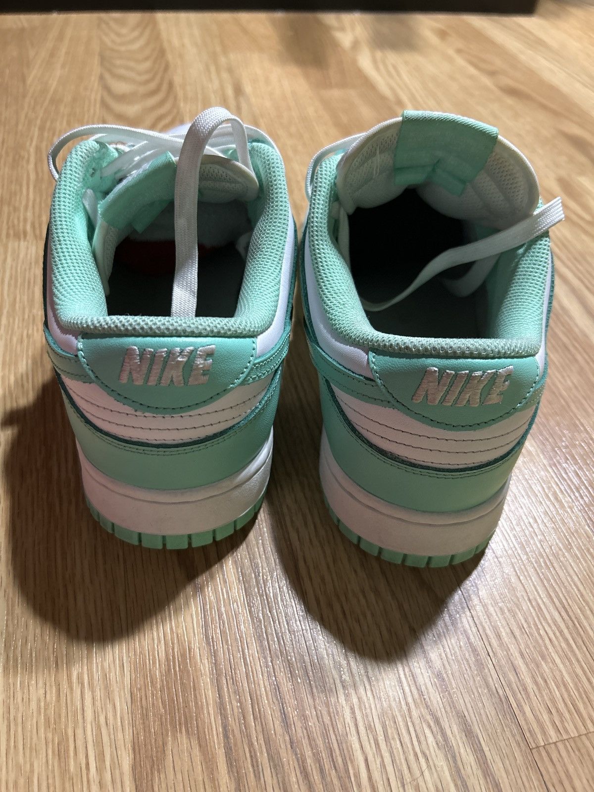 Nike NIKE DUNK LOW GREEN GLOW Size US 11 / IT 41 - 4 Thumbnail