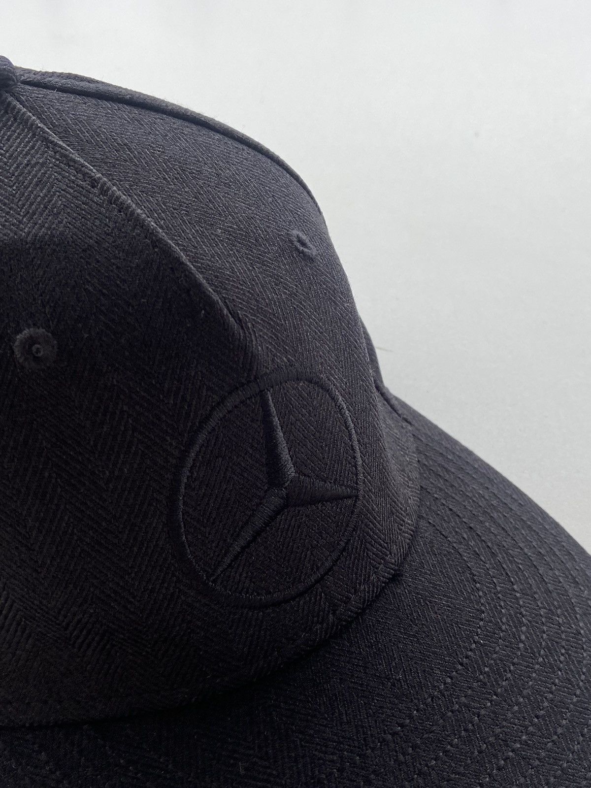 Mercedes-Benz Mercedes AMG Petronas Motorsports Racing Cap Vintage Size ONE SIZE - 4 Thumbnail