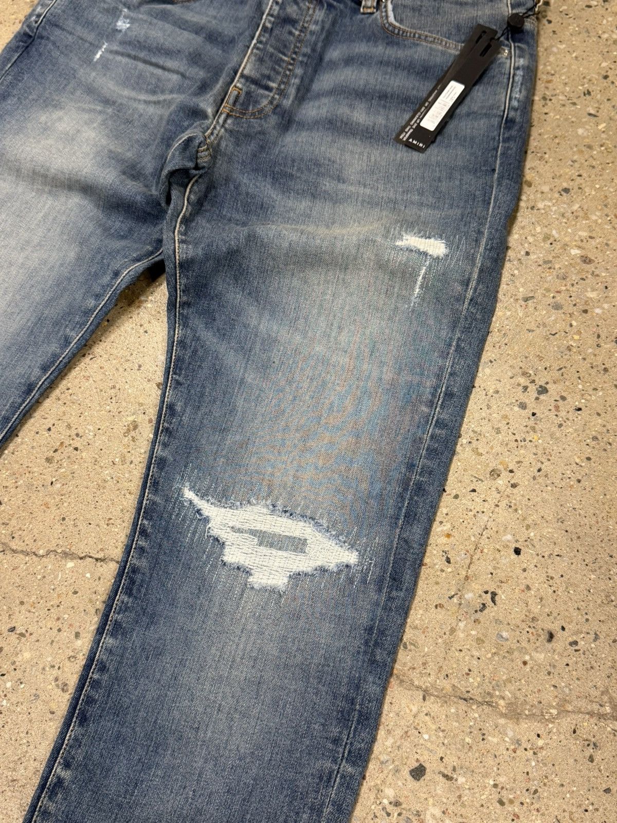 Amiri Amiri Distressed Jeans NEW RETAIL 1000$ Size US 32 / EU 48 - 2 Thumbnail