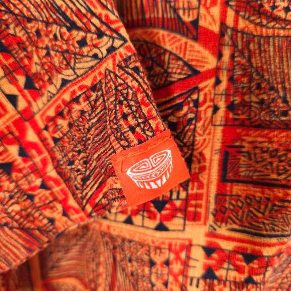 Vintage Tanoa Barkcloth Shirt Mens 2XL Orange All Over Print Abstract Camp Tiki Hawaiian Polynesian Geometric Button-Up Collar-Down Sleeves Short Nightlife? Size US XXL / EU 58 / 5 - 4 Thumbnail