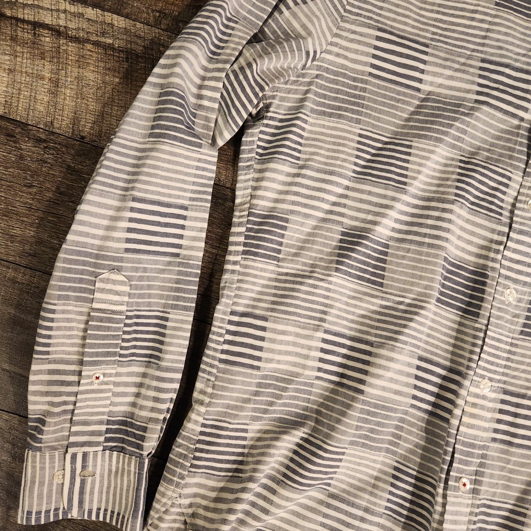 Brooks Brothers VINTAGE Brooks Brothers Red Fleece Shirt Button-Down Long Sleeve Gray Striped Mens Large Button-Up Casual, Workwear Mens Size US L / EU 52-54 / 3 - 5 Thumbnail