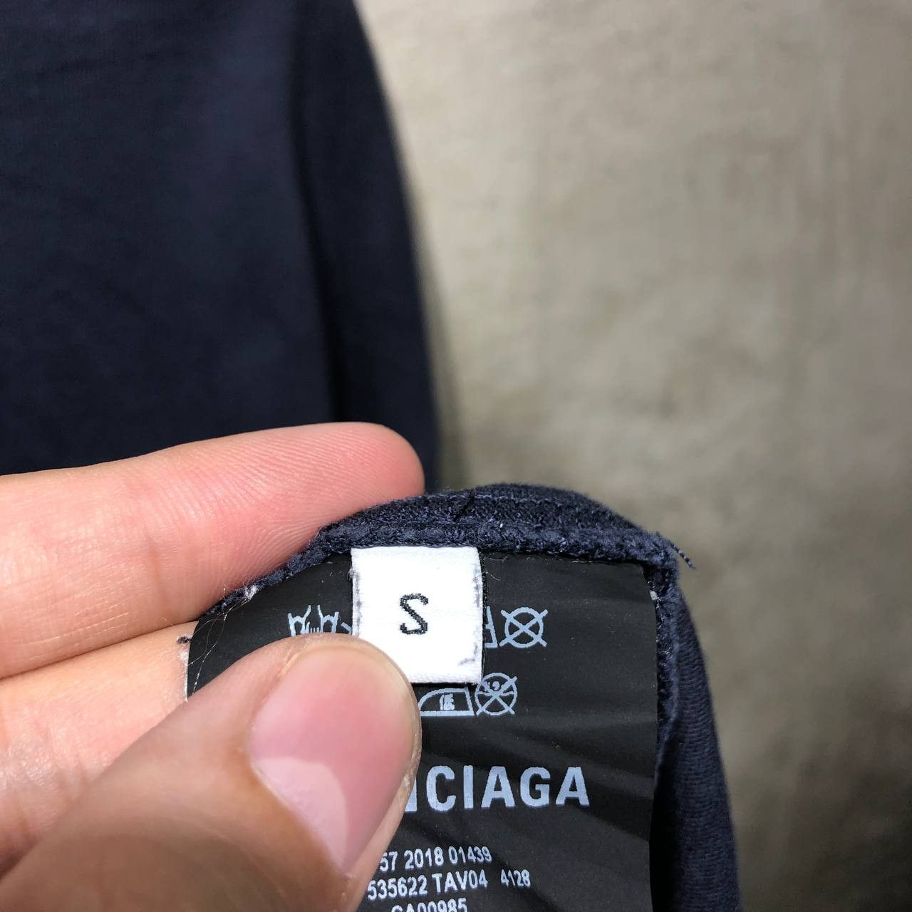Balenciaga Balenciaga BB Feather tee Size US XL / EU 56 / 4 - 5 Thumbnail