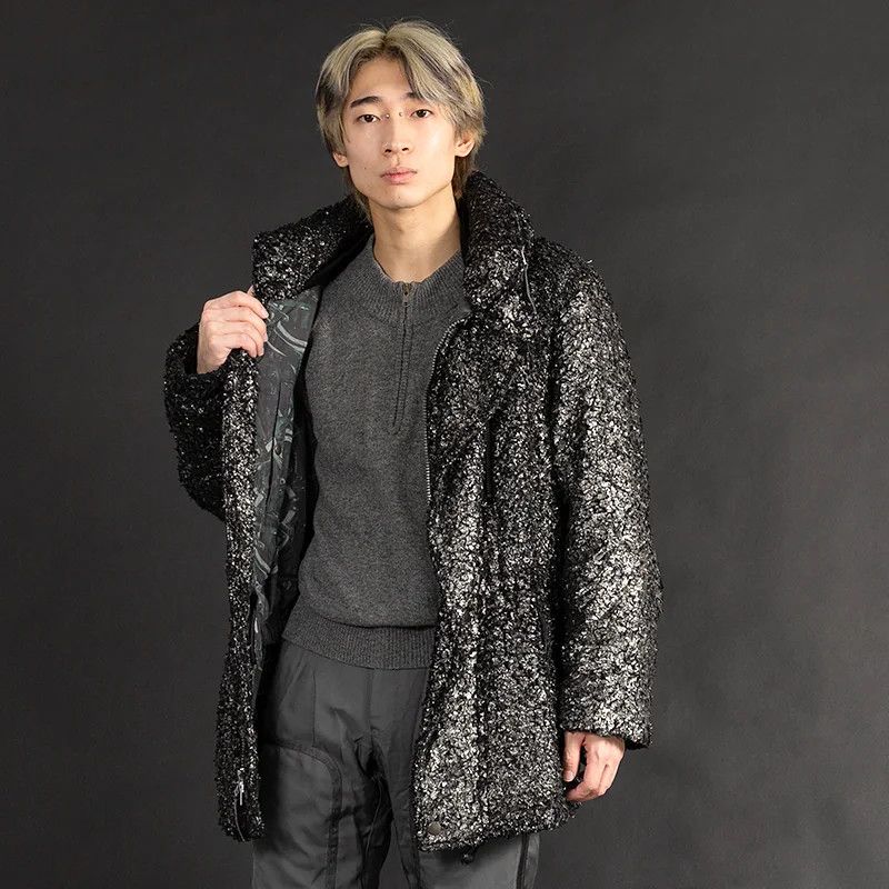 Issey Miyake Foil Print Fur Half Coat in Black Silver, Size M Size US M / EU 48-50 / 2 - 17 Thumbnail