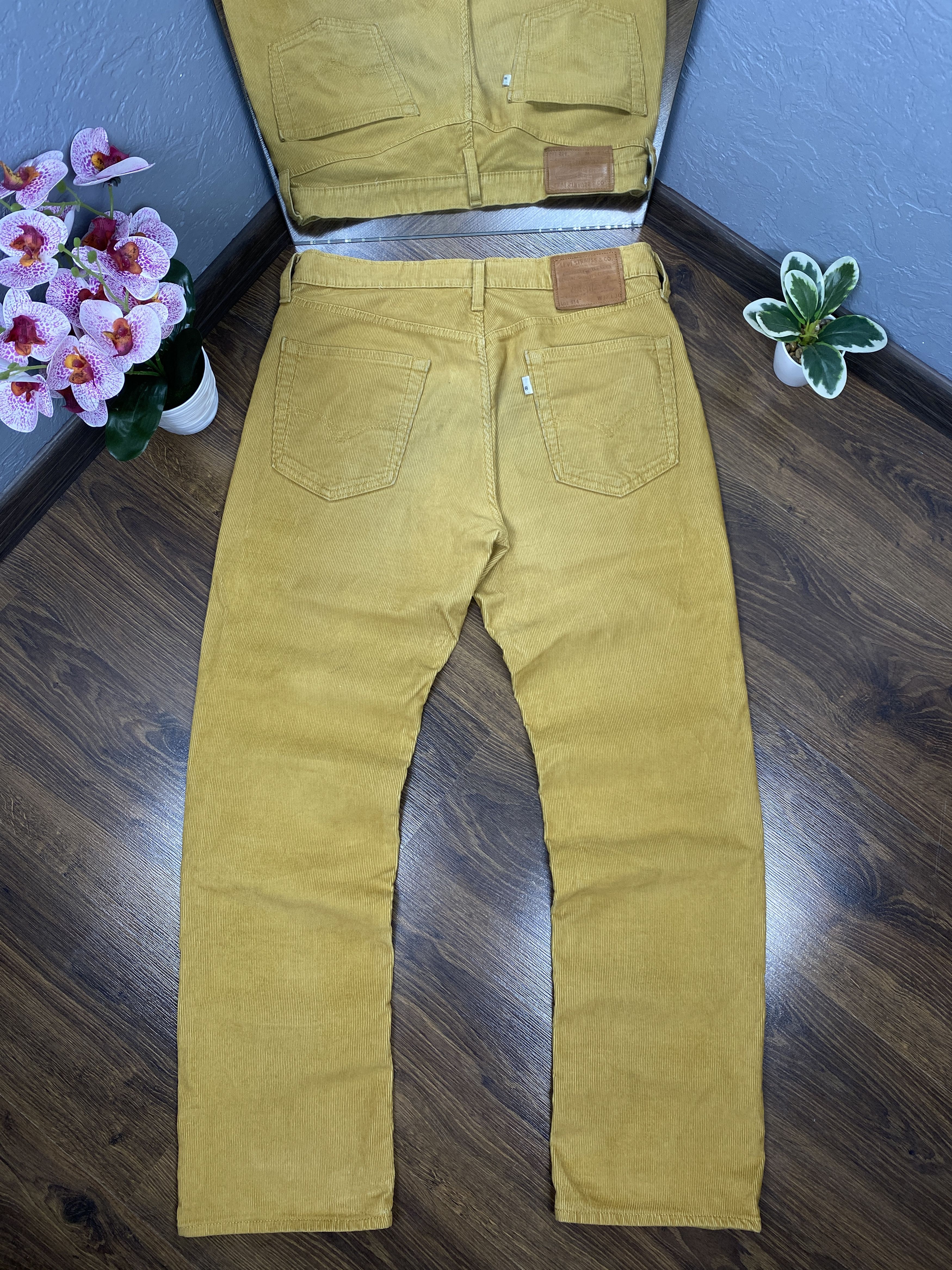 Levi's Levi's 514 Vintage Mens Corduroy Denim Pants Size US 32 / EU 48 - 1 Thumbnail