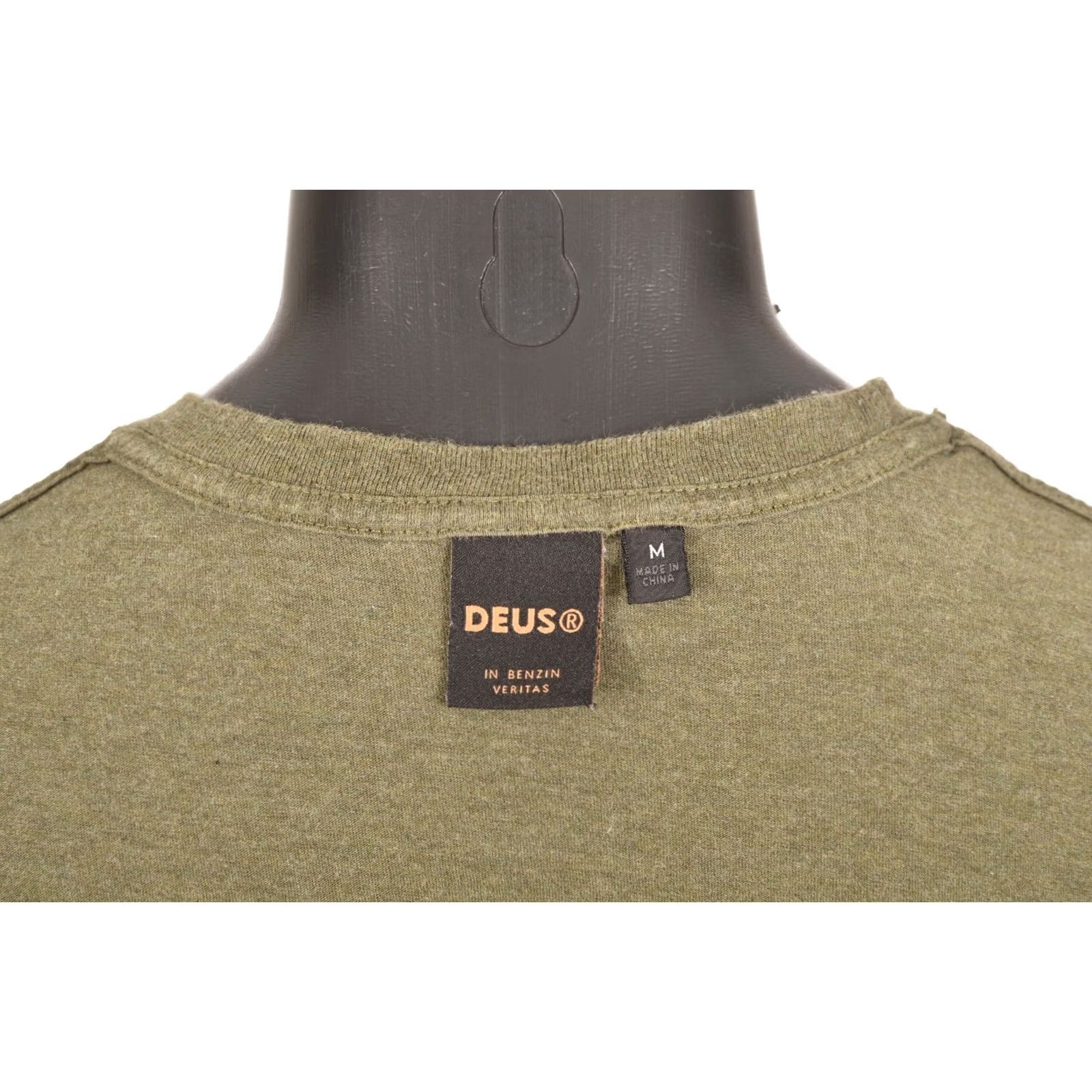 Deus Ex Machina Deus ex Machina Deus Custom Cycles Green SS T-Shirt Tee Size M Mens Shirt/Top Short Sleeve Green 27.17" Chest 19.69" Width 7.87" Sleeve Size US M / EU 48-50 / 2 - 5 Thumbnail