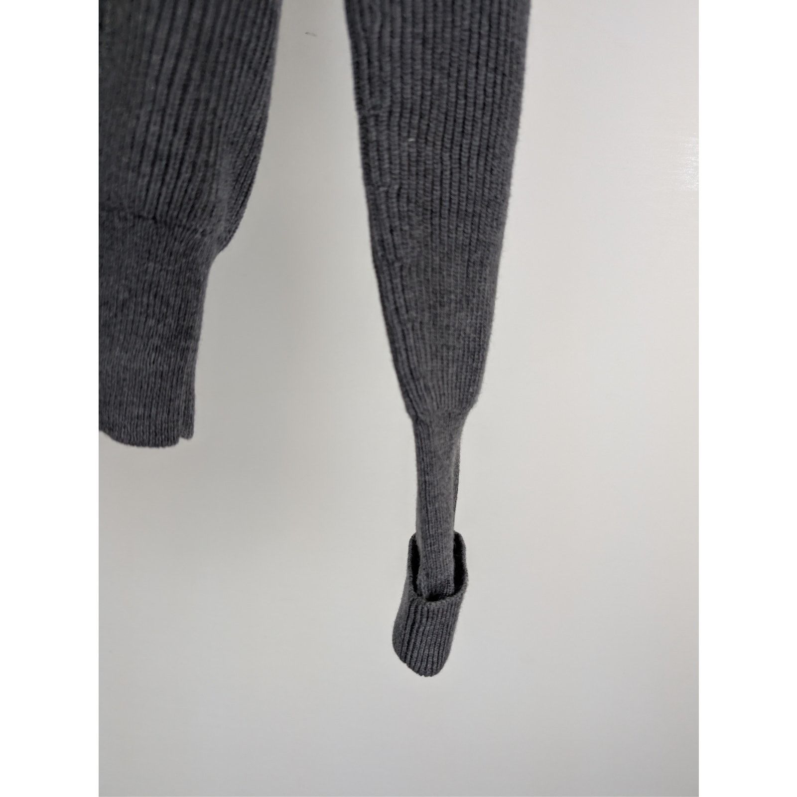 Tom Ford o1rshd1 CC20 Zipper Hi-Neck Sweatshirt in Grey Size US M / EU 48-50 / 2 - 5 Thumbnail
