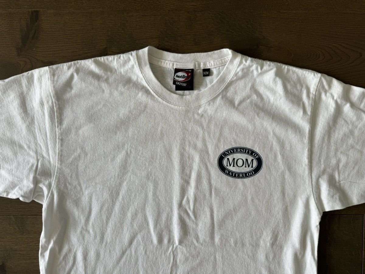 Vintage Waterloo University “MOM” Hotline Vintage T-Shirt Size US M / EU 48-50 / 2 - 2 Thumbnail