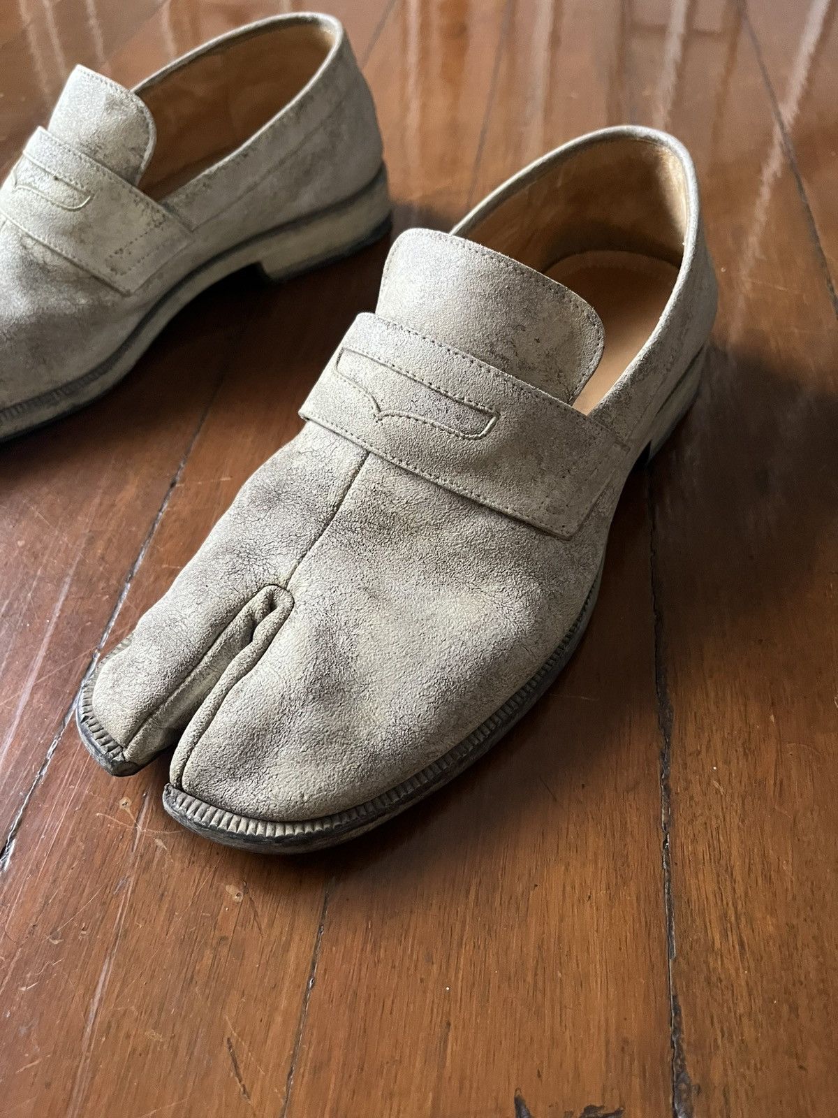 Maison Margiela 2020 Maison Margiela White Tabi Advocate Loafers Size US 7 / EU 40 - 8 Thumbnail