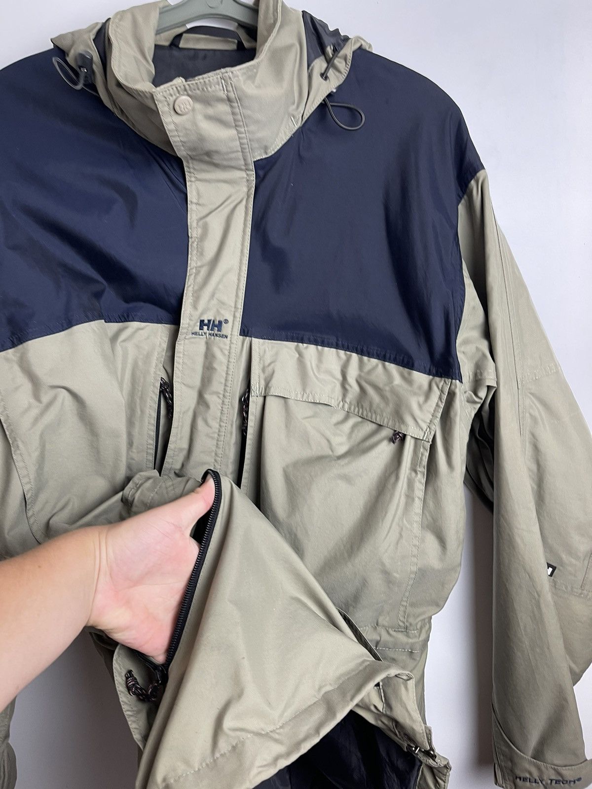 Helly Hansen × Vintage Vintage Helly Hansen Gorpcore Light Jacket Rain True Fade Size US XL / EU 56 / 4 - 6 Thumbnail