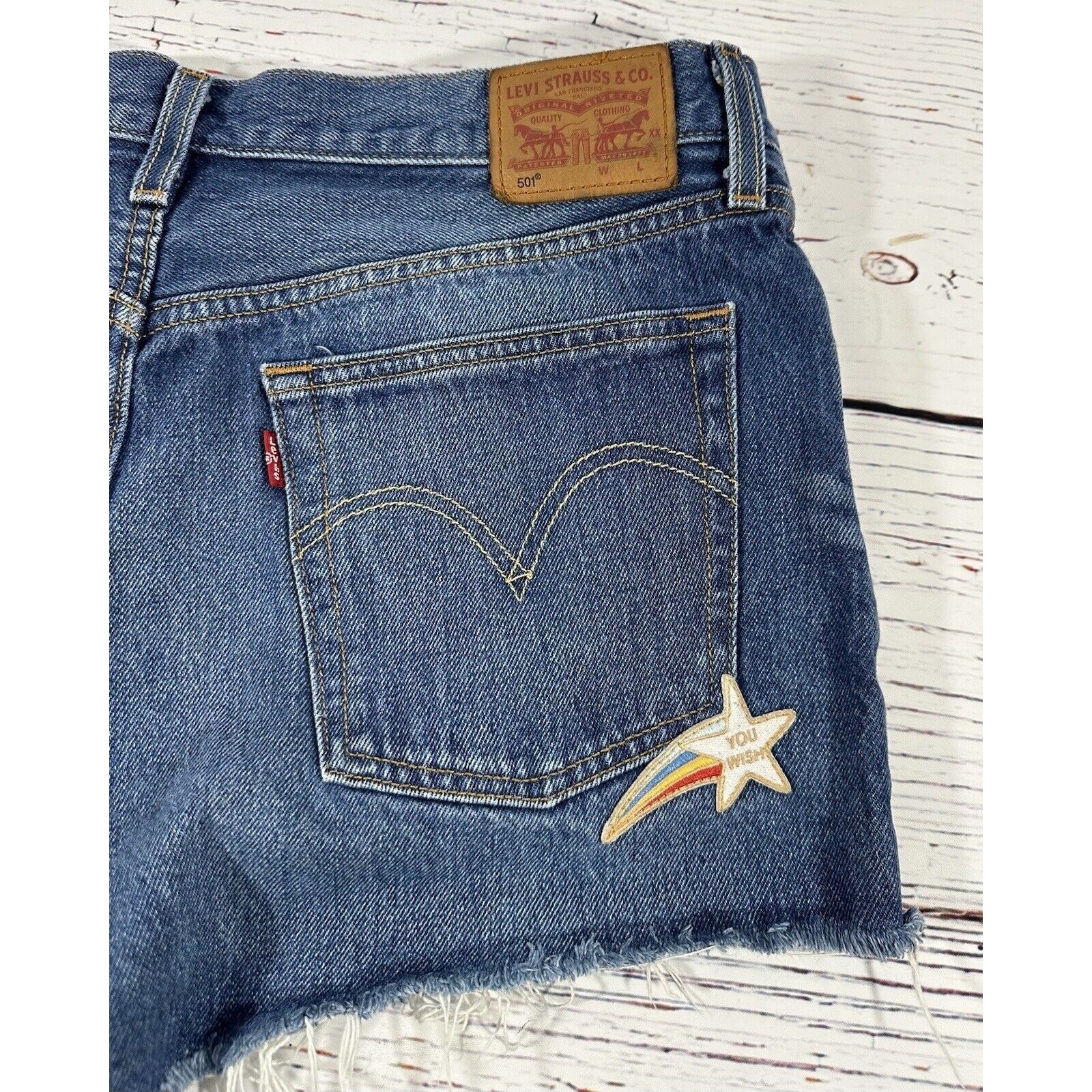 Levi's Levis 501 Blue Jean Shorts Patches Womens Size 31 Mid Rise D Size 31" - 6 Thumbnail