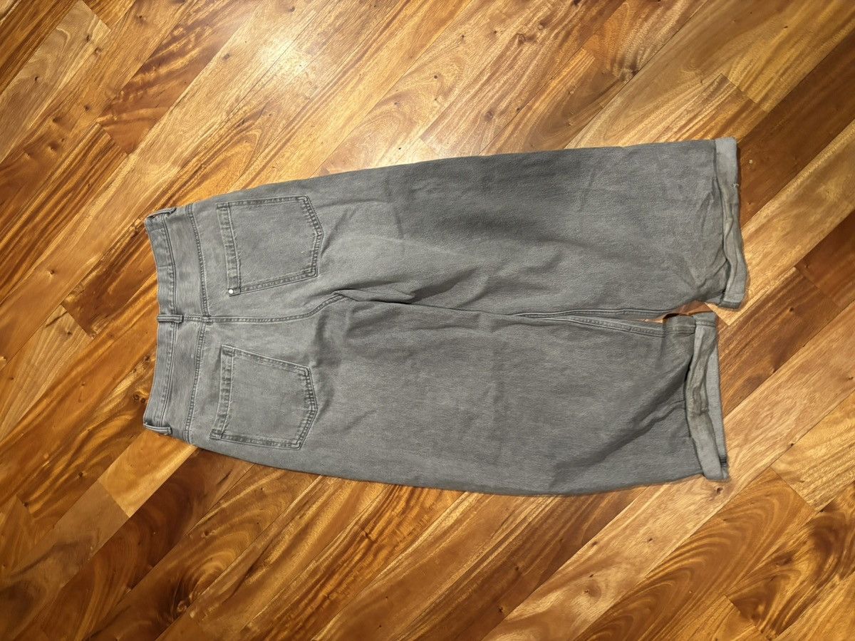H&M super baggy h&m jeans Size US 31 - 3 Thumbnail