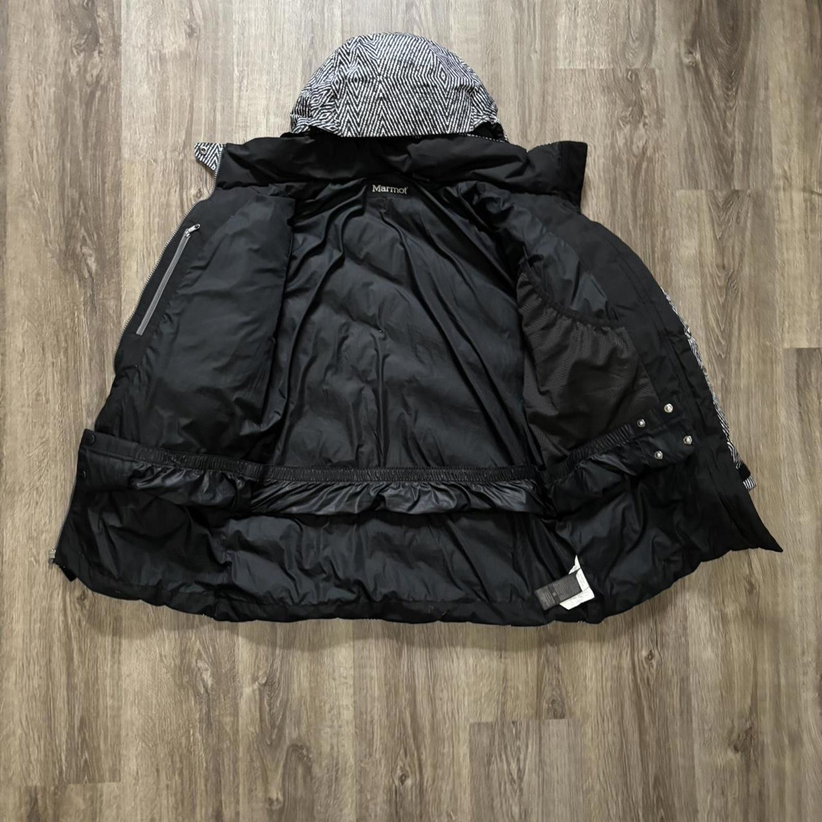 Marmot Vintage Marmot 700 Fill Puffer Jacket Black and White Size L / US 10 / IT 46 - 4 Thumbnail