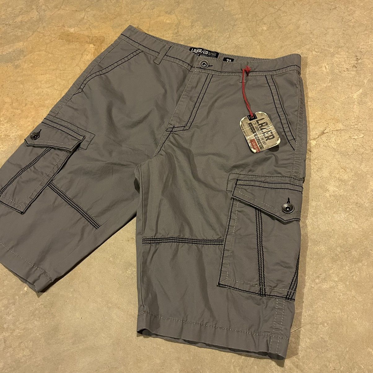 Affliction × Southpole × Vintage Crazy Vintage Y2K Affliction Style Sample Baggy Cargo Shorts Size US 33 - 4 Thumbnail