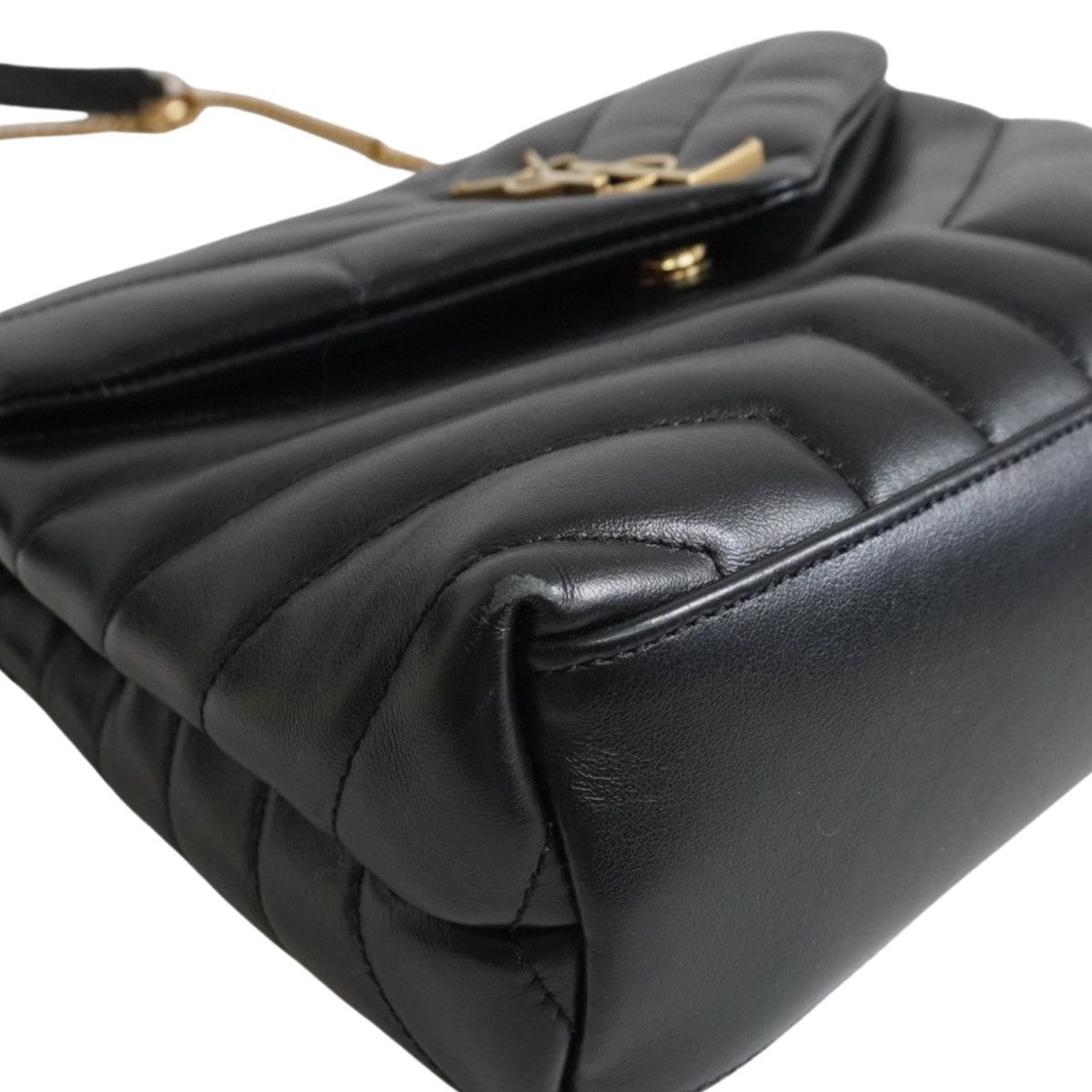 Saint Laurent Paris Saint Laurent Paris 'Lou Lou Small' Handbag Size ONE SIZE - 10 Thumbnail