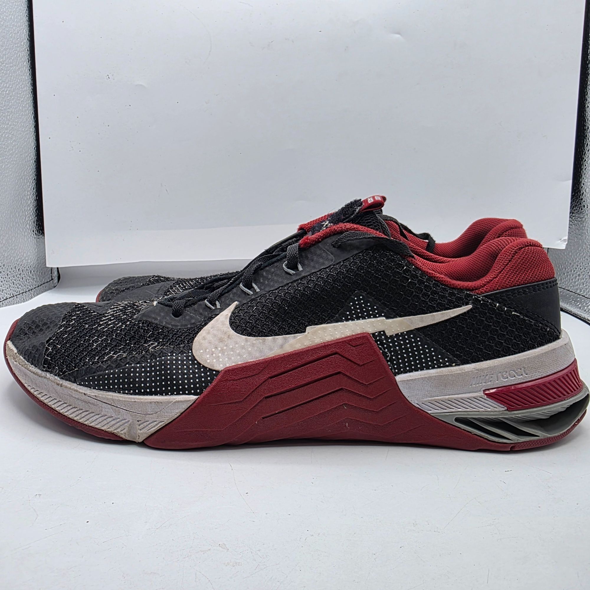 Nike Nike Metcon 7 Mens Size 12 Black Red Training Shoes Athletic Size US 12 / EU 45 - 13 Thumbnail