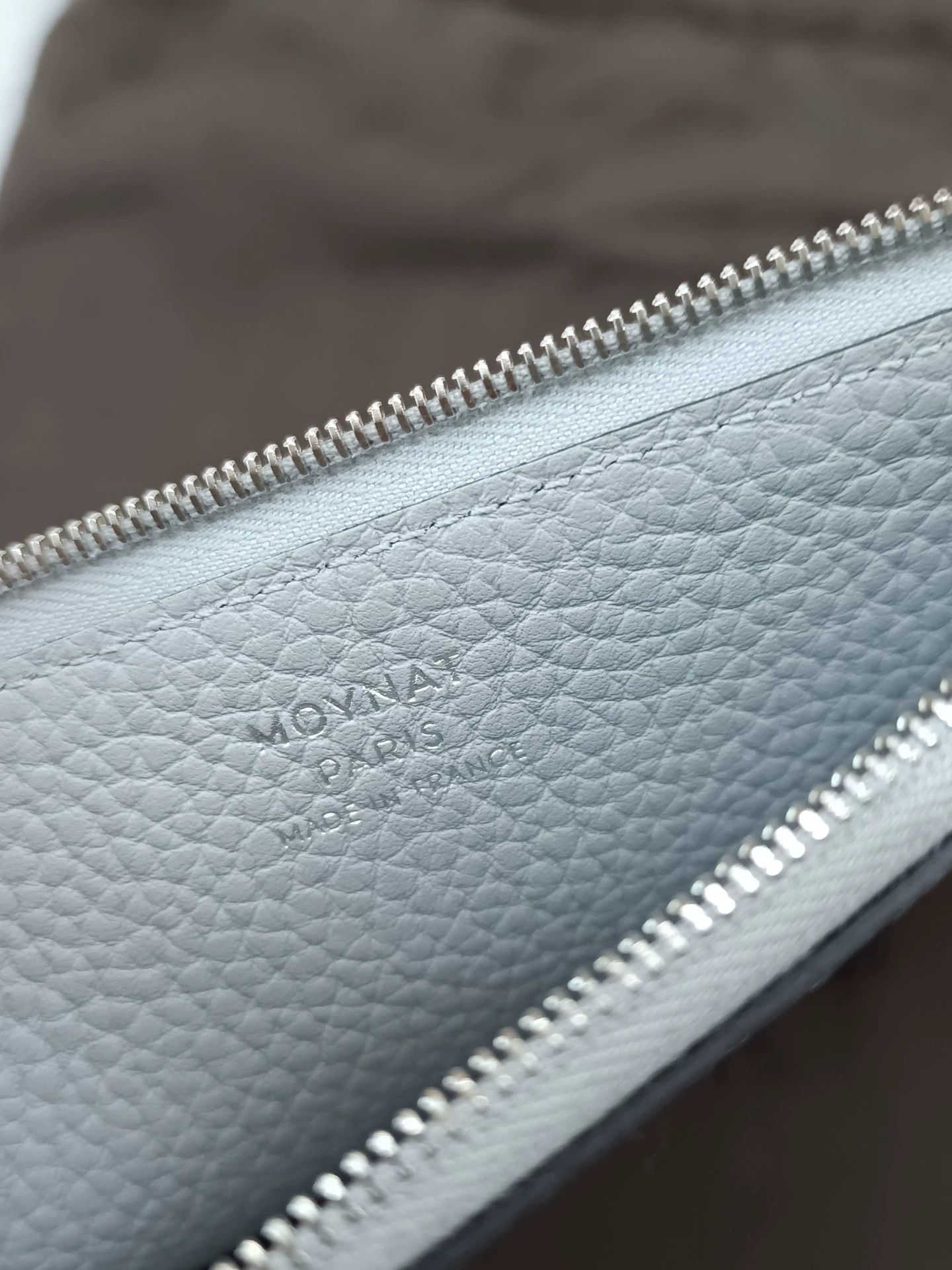 Moynat Moynat Gray Clutch 22.5x17.5 Unused Dust Bag Size ONE SIZE - 6 Thumbnail