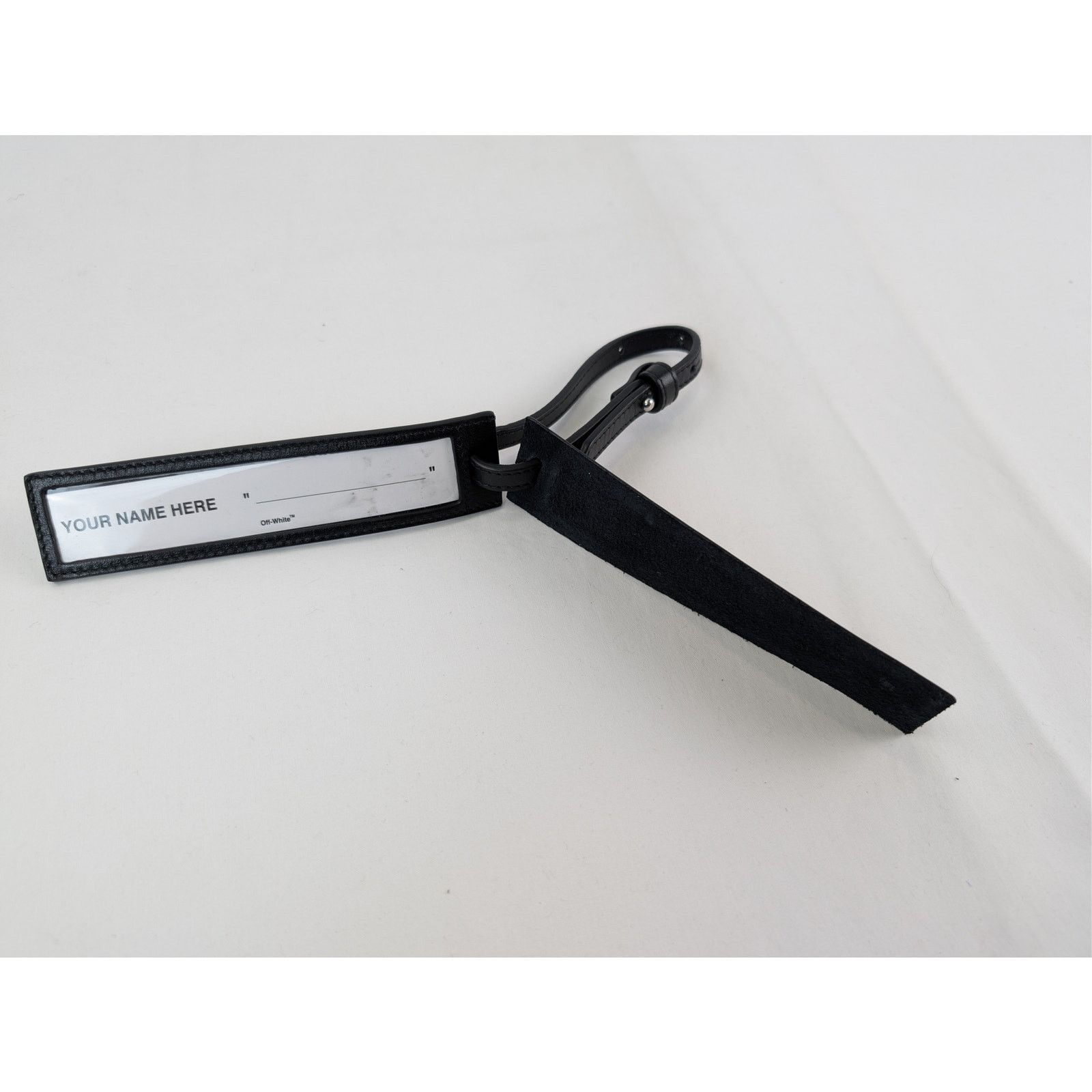 Off-White o1rshd1 Size: OS / Leather Luggage Tag in Black Size ONE SIZE - 6 Thumbnail