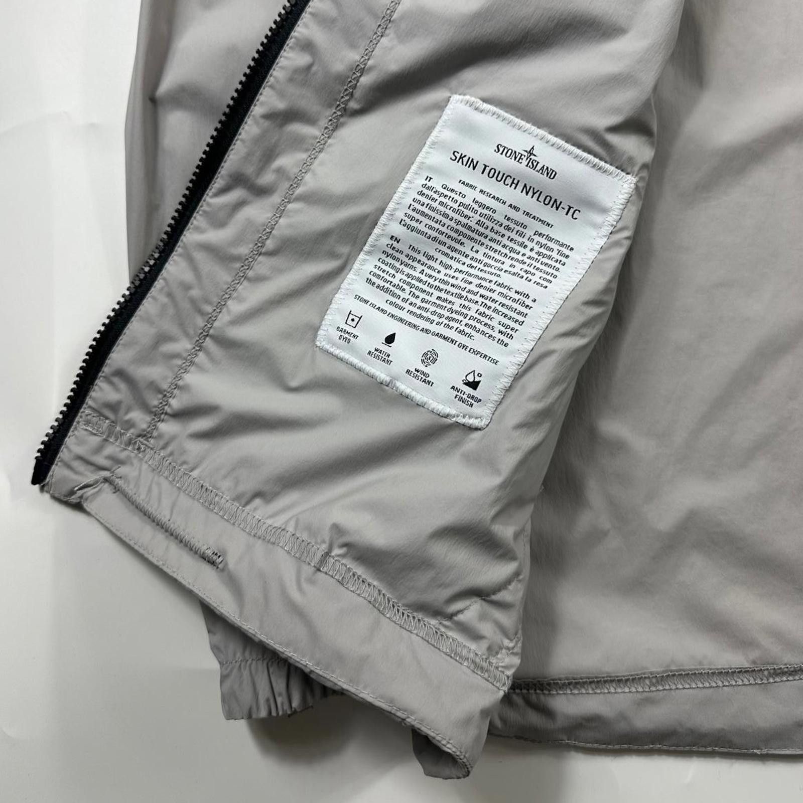Stone Island Stone Island Skin Touch Nylon TC Jacket Light Grey Medium Size US M / EU 48-50 / 2 - 5 Thumbnail