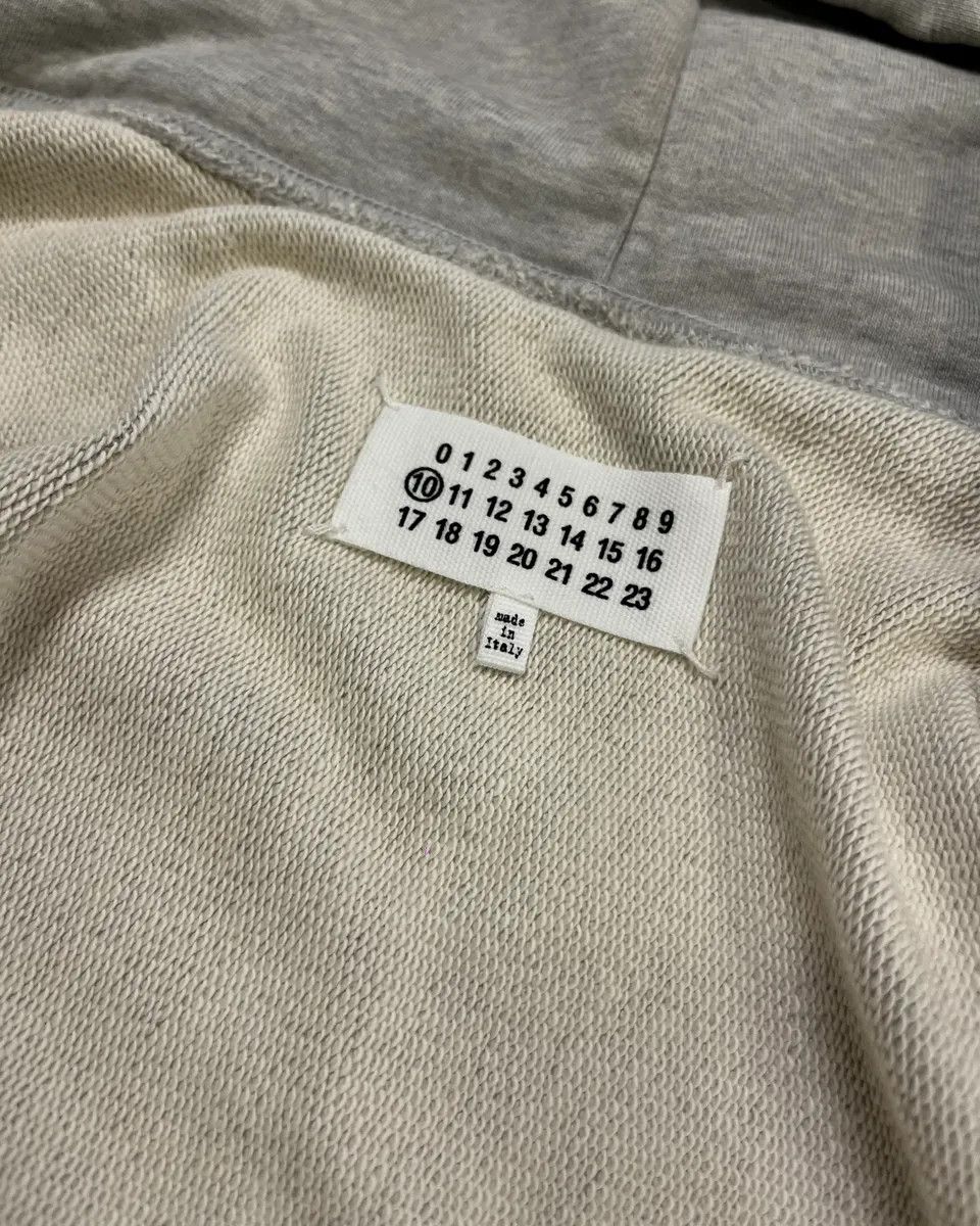 Maison Margiela SS2023 Maison Margiela Grey Signature Zip-up Hoodie Size US M / EU 48-50 / 2 - 9 Thumbnail