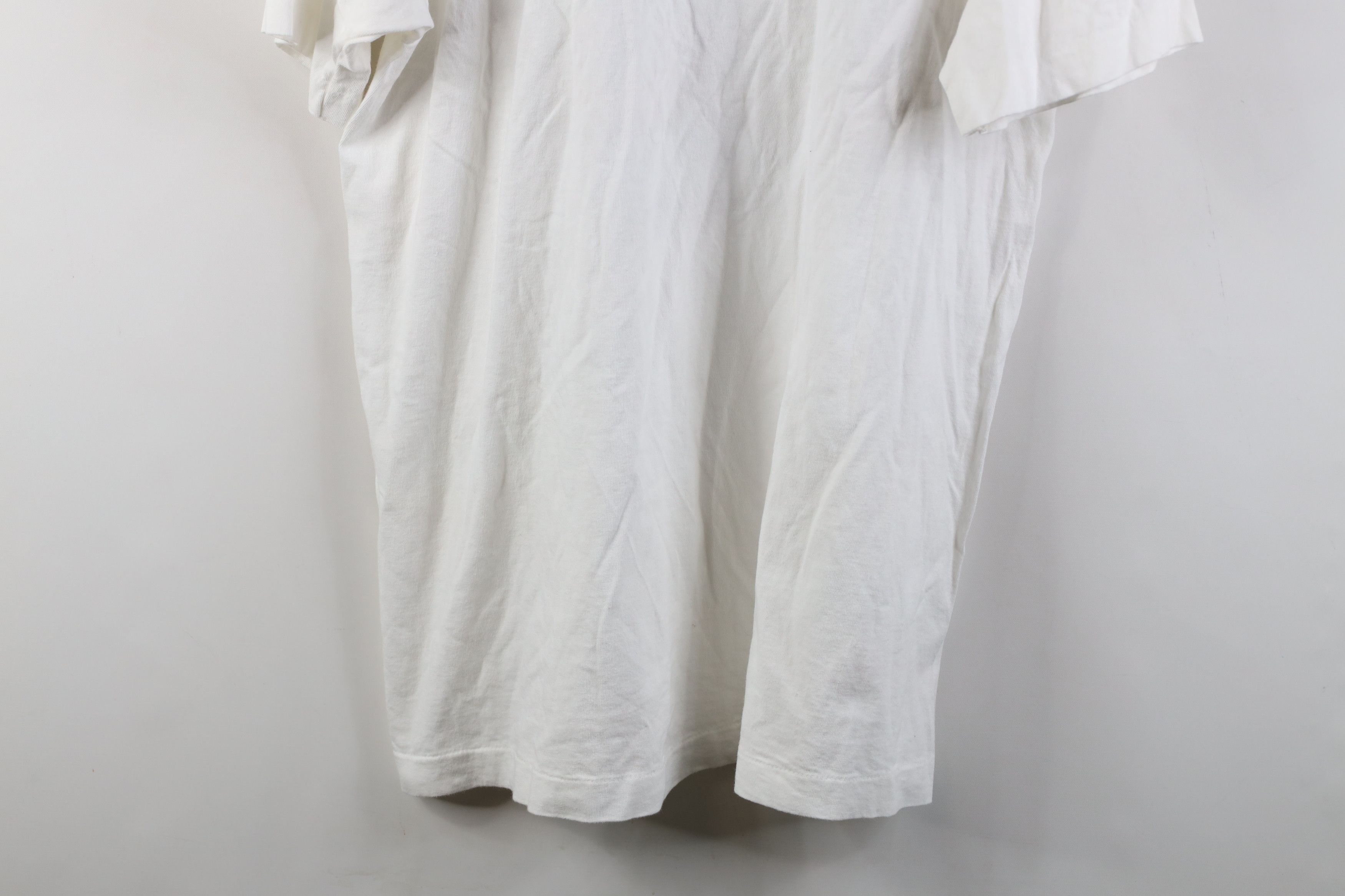 Vintage Vintage 90s Computer Servers Sharing Is Easy T-Shirt USA Size US XL / EU 56 / 4 - 13 Thumbnail