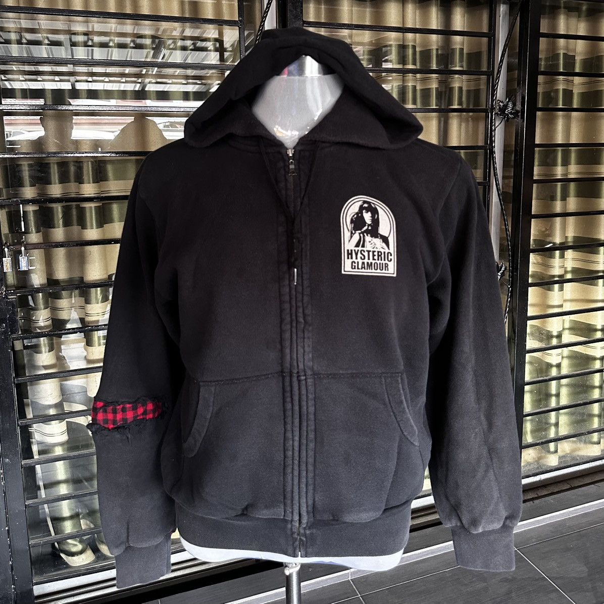 Hysteric Glamour Vintage Hysteric Glamour Big Logo Hoodie Size US M / EU 48-50 / 2 - 2 Thumbnail