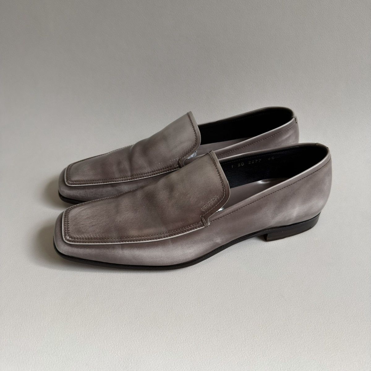 Prada Burnished Gray Leather Square Toe Loafers Size US 8.5 / EU 41-42 - 3 Thumbnail