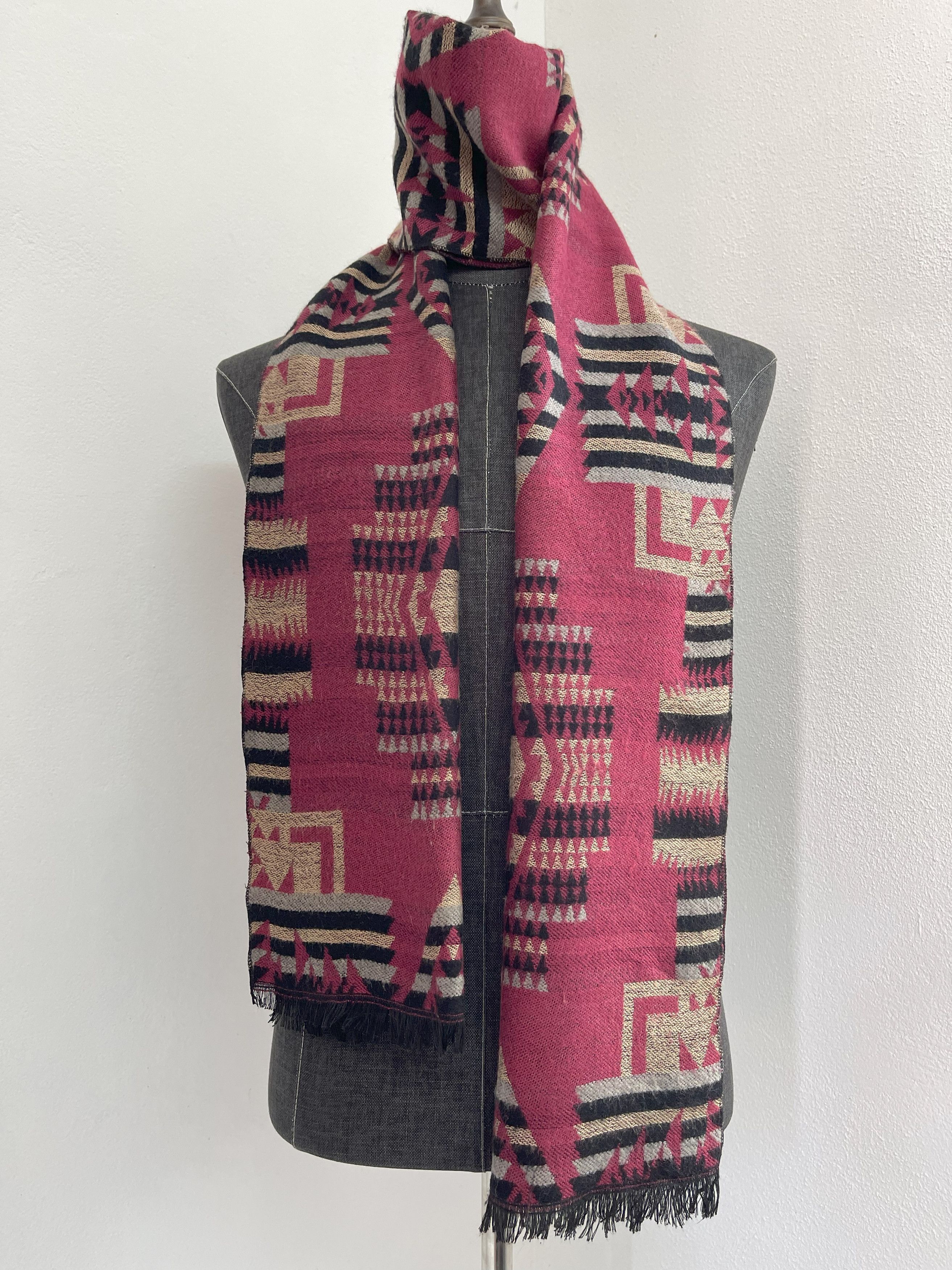 Vintage Vintage Navajo Design Scarf / Muffler - 6098 Size ONE SIZE - 1 Thumbnail