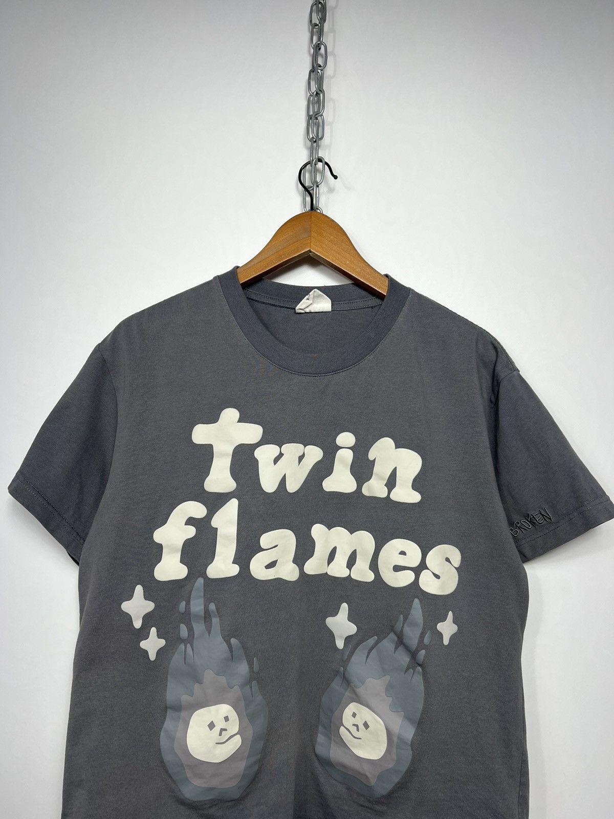 Hypebeast Broken Planet Twin Flames T-Shirt Size Xs Size US XS / EU 42 / 0 - 2 Thumbnail