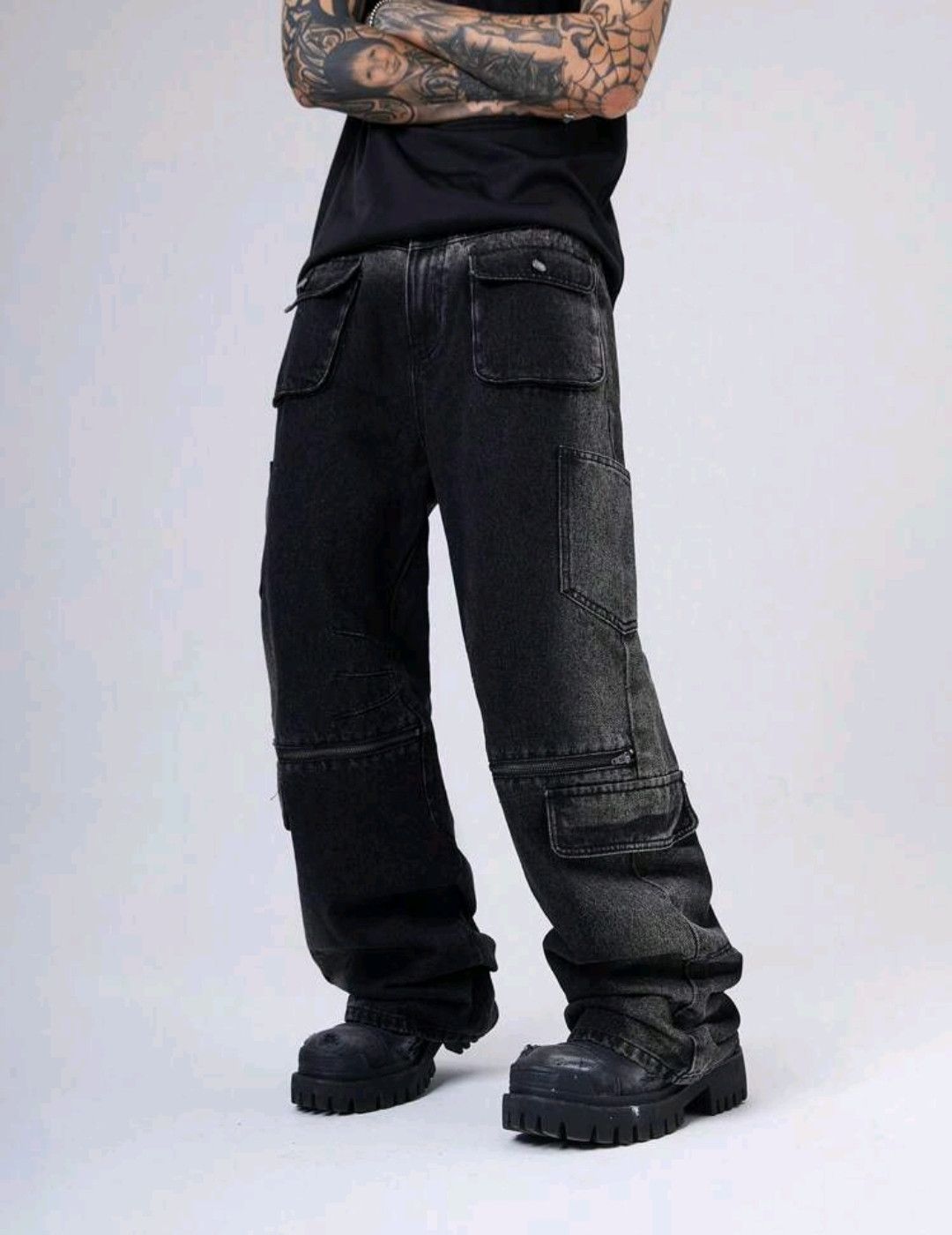 Japanese Brand × Jean × Vintage Y2K Vintage Streetwear Rust Distressed Baggy Cargo Jeans Size US 35 - 2 Thumbnail