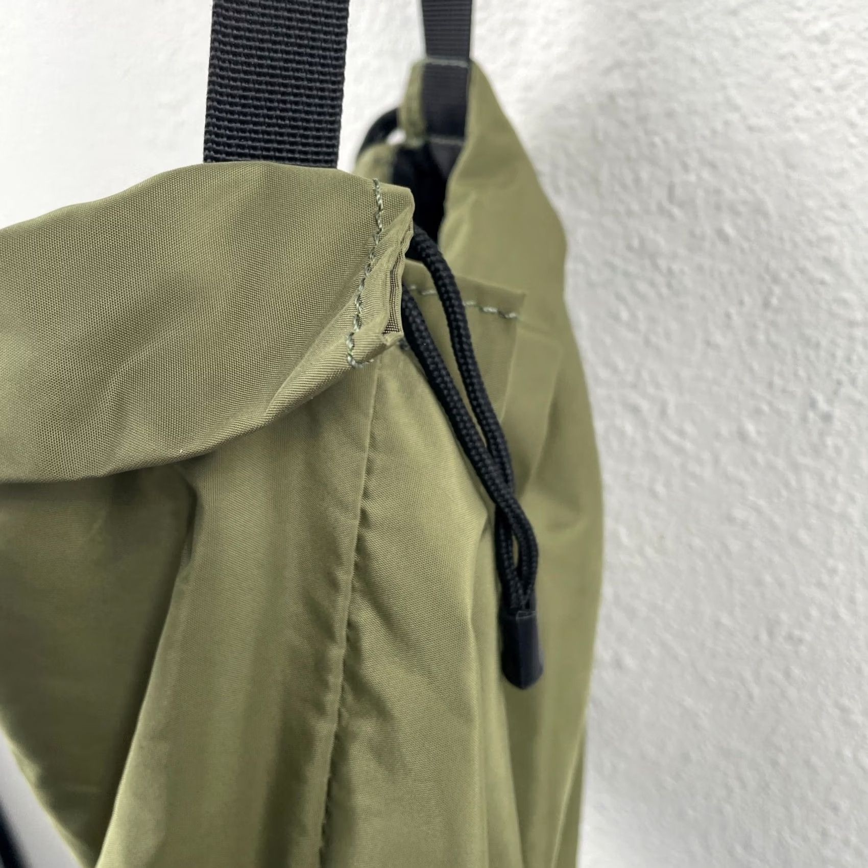 Vintage Vanquish Japan Drawstring Satchel Bag Green Nylon Satchel 9.5"W 8"H 4"D Mens Size ONE SIZE - 5 Thumbnail
