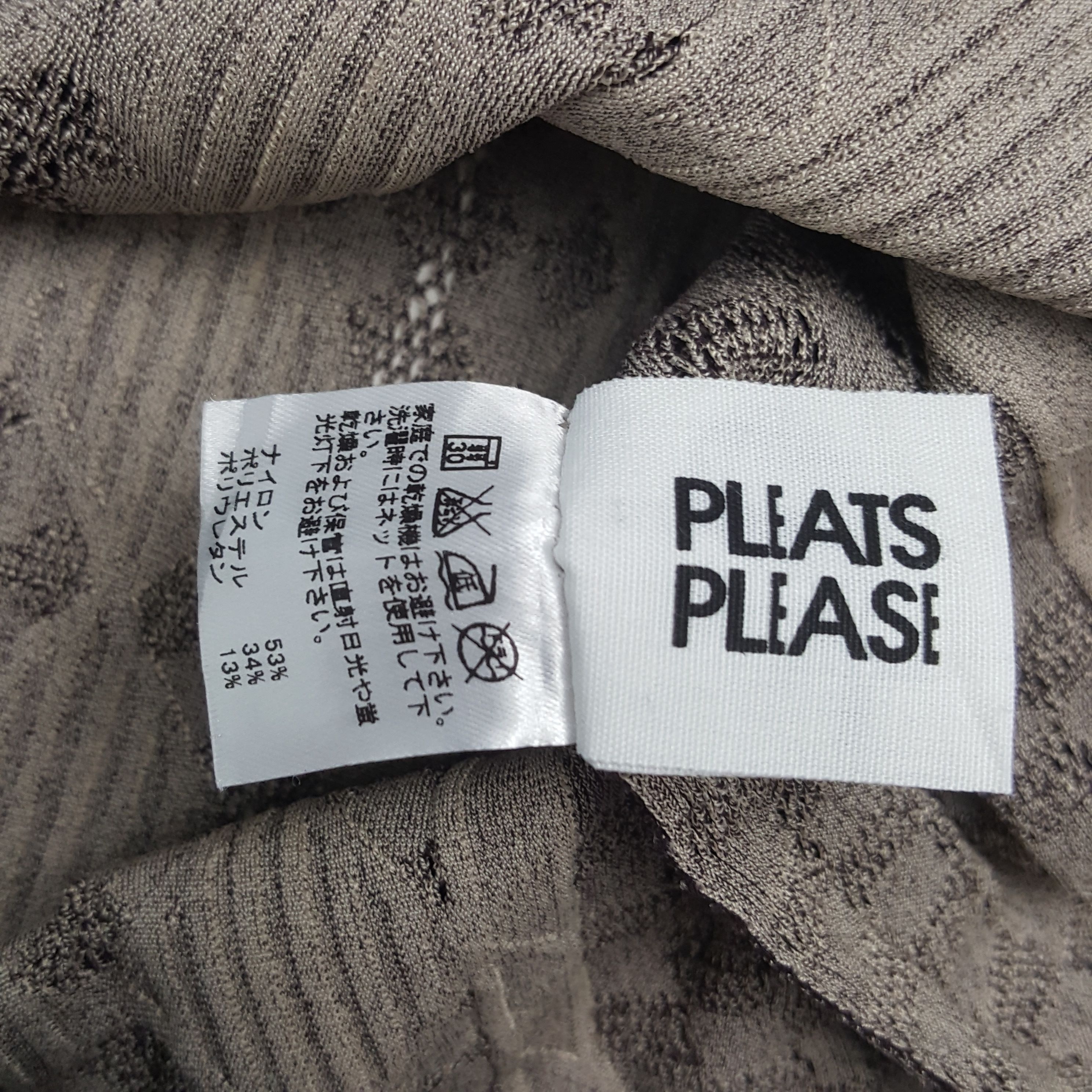 Japanese Brand × Pleats Please Issey Miyake × Vintage Vintage Issey Miyake Pleats Please Japan Knitwear Size XS / US 0-2 / IT 36-38 - 9 Thumbnail