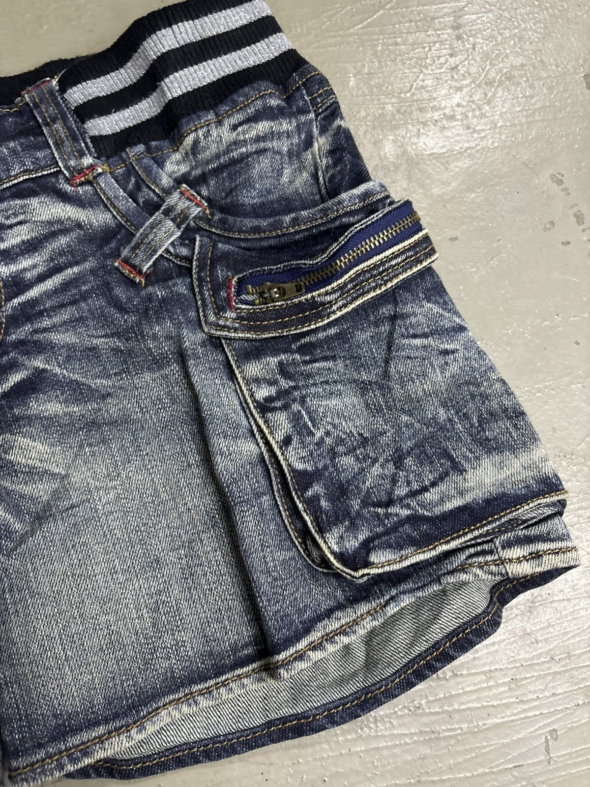 If Six Was Nine RNA H Naoto Acid Wash Japanese brand Denim shorts Size 30" / US 8 / IT 44 - 3 Thumbnail