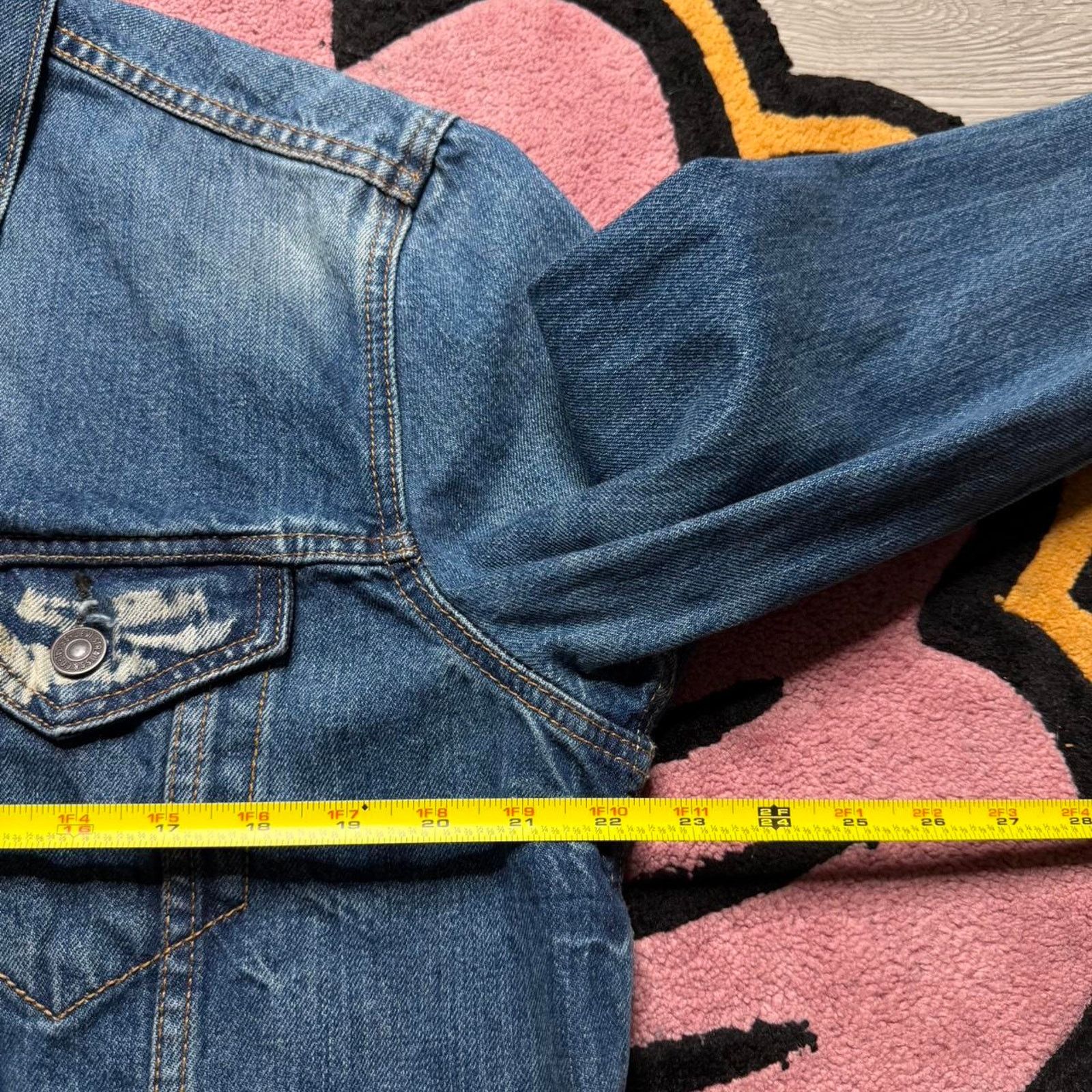 Levi's Levi’s Strauss Distressed Wash Denim Jean Trucker Jacket Size US L / EU 52-54 / 3 - 4 Thumbnail