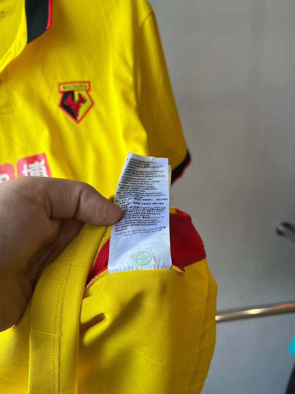 Sports Specialties 2016/17 WATFORD FC HOME SOCCER JERSEY FOOTBALL SHIRT DRYWORL Size US XL / EU 56 / 4 - 13 Thumbnail