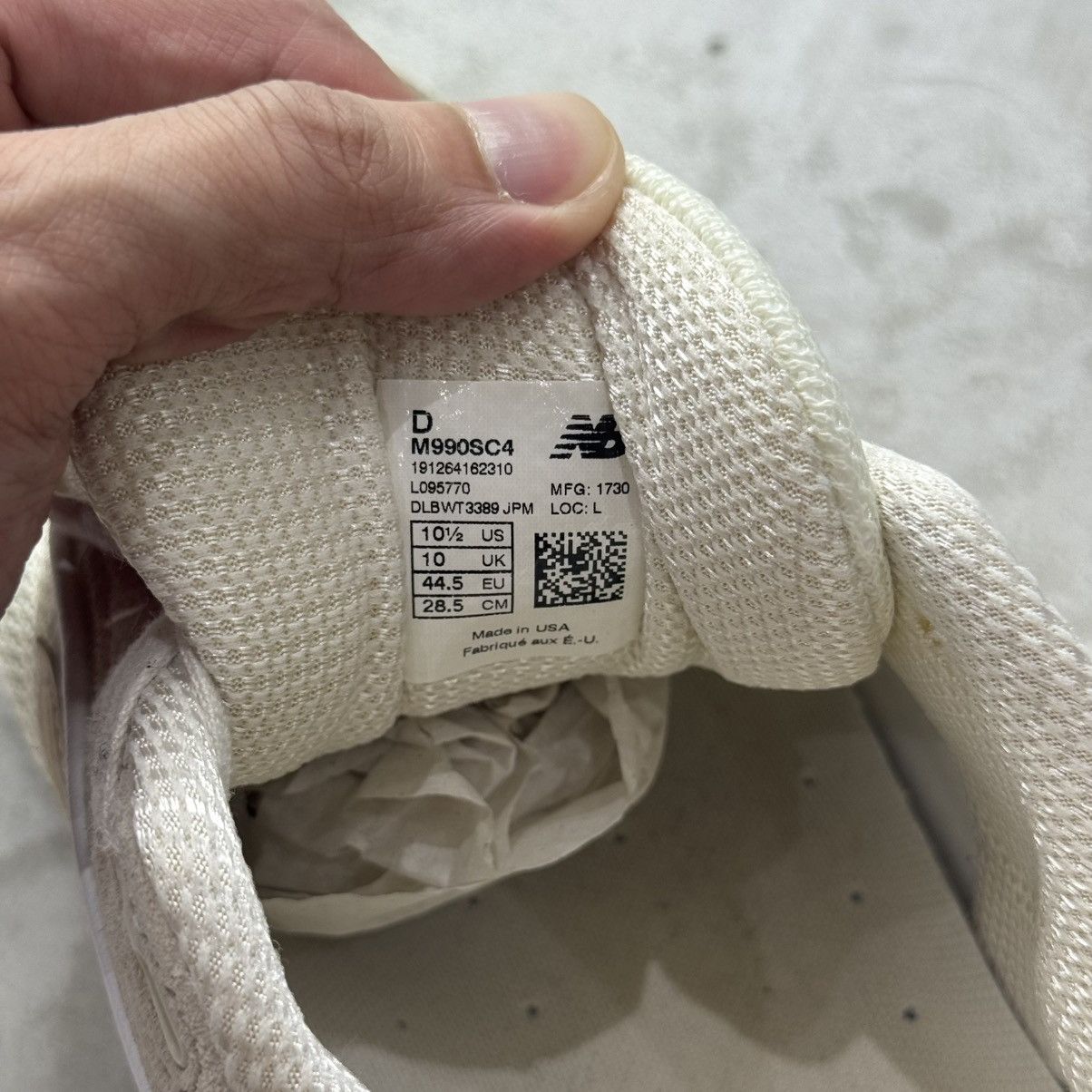 New Balance × Stussy Stussy x New Balance 990v4 Cream Size US 10.5 / EU 43-44 - 10 Thumbnail