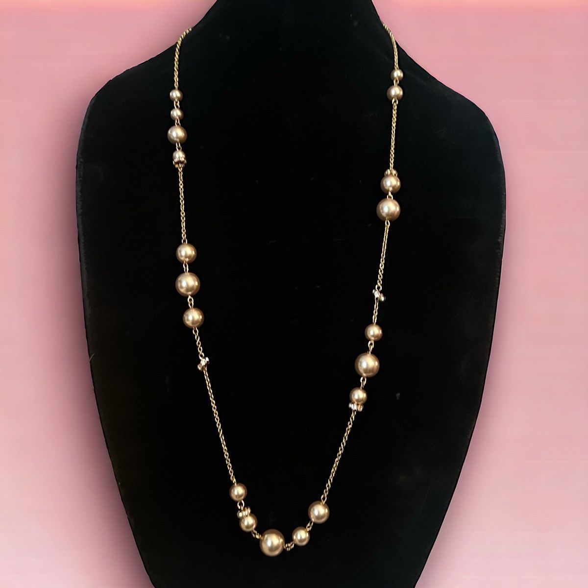 J.Crew J. Crew gold tone stationed pearl necklace Size ONE SIZE - 1 Thumbnail