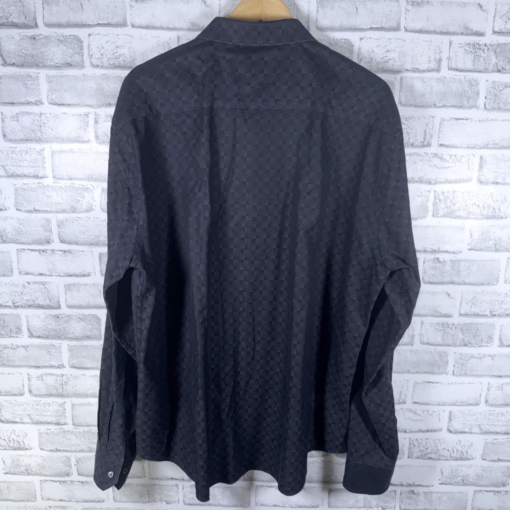 BUGATCHI Bugatchi Shaped Fit Gray Button-Up Shirt Mens XL Pit To Pit 27” Long Sleeve Regular Size US XL / EU 56 / 4 - 4 Thumbnail
