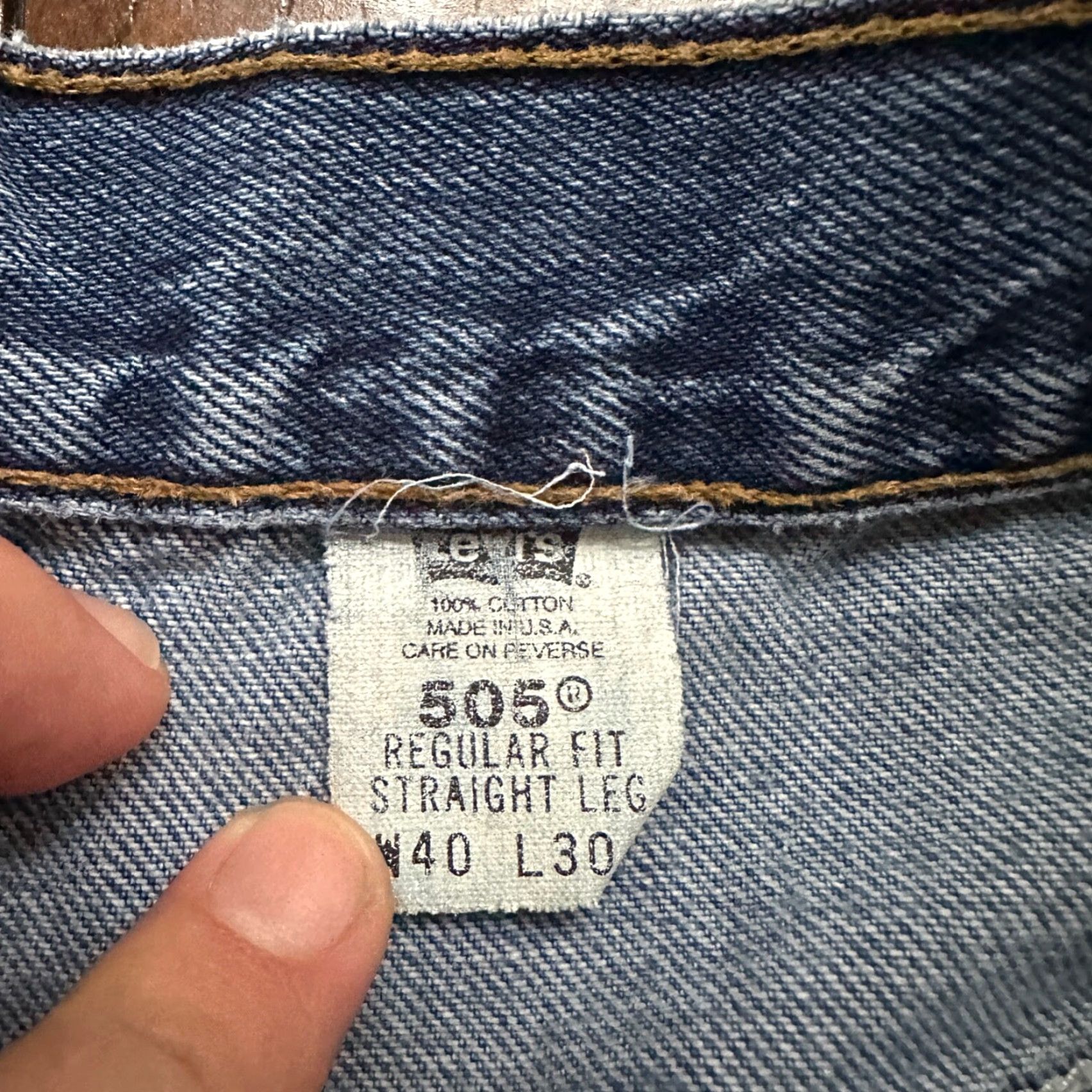 Levi's VINTAGE Levi's 505 Jeans Straight Mens 40x30 Blue Denim 90s 80s 90s Comfort jeans USA Leather tag? Wait. Size US 40 / EU 56 - 7 Thumbnail
