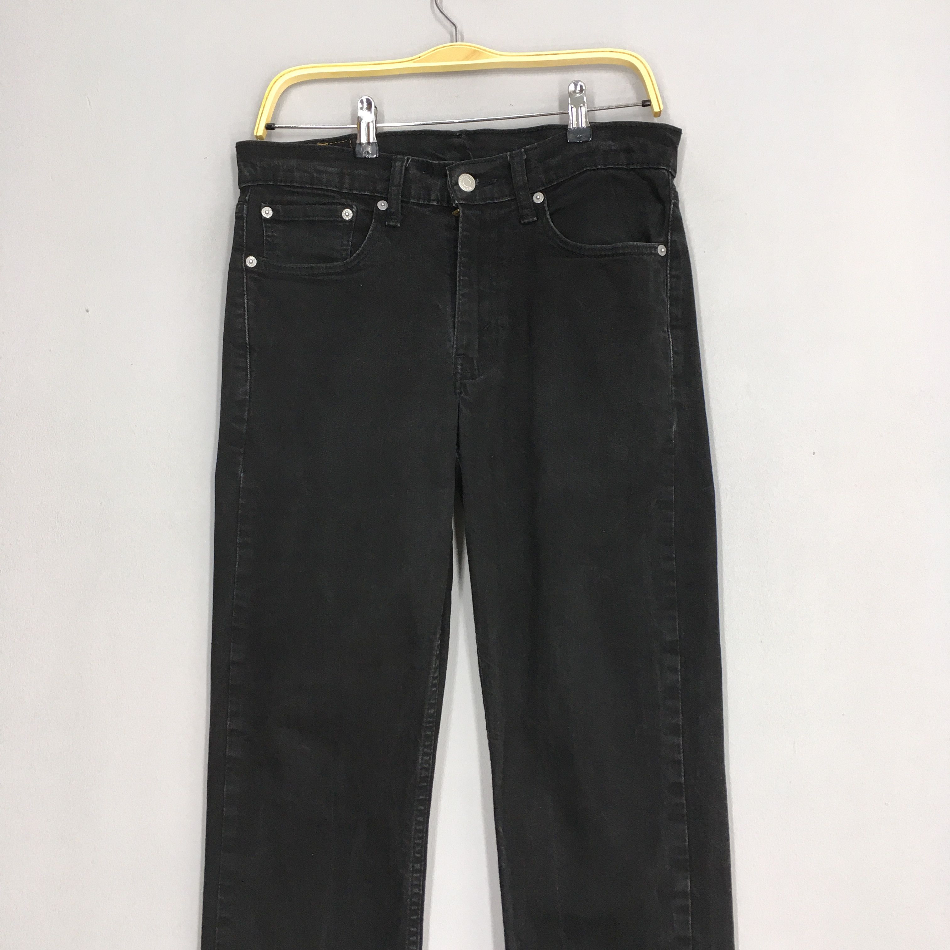 Levi's Size 30x33 Vintage Levi's 514 Black Jeans Straight Leg S634 Size US 30 / EU 46 - 2 Thumbnail