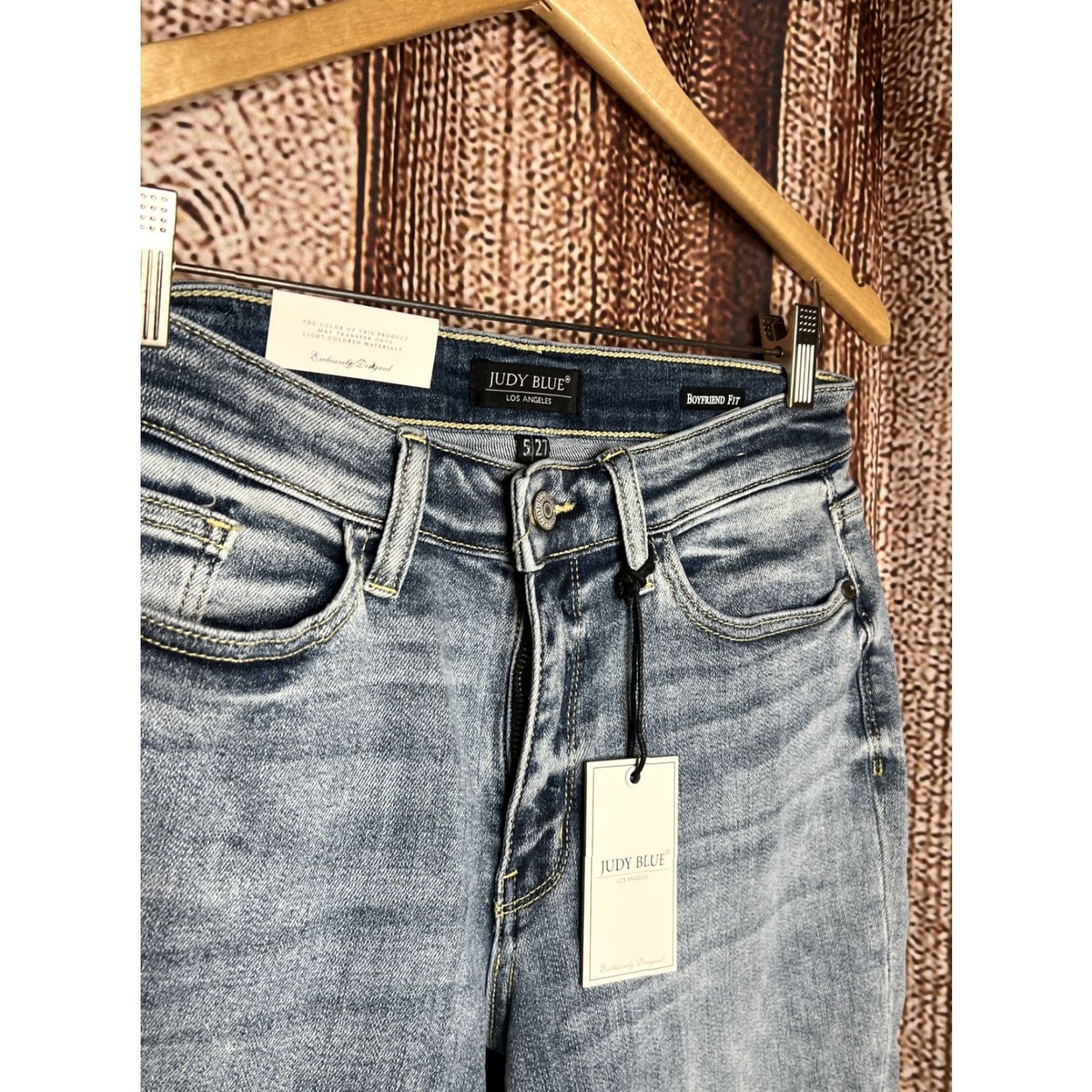 Denime Judy Blue Jeans 5/27 Denim Relaxed Fit Boyfriend Fit NWT Womens Jeans Distressed, Embroidered, Fringe, Logo Blue 5/27 US Retro Boho City Preppy Womens Size 27" / US 4 / IT 40 - 2 Thumbnail