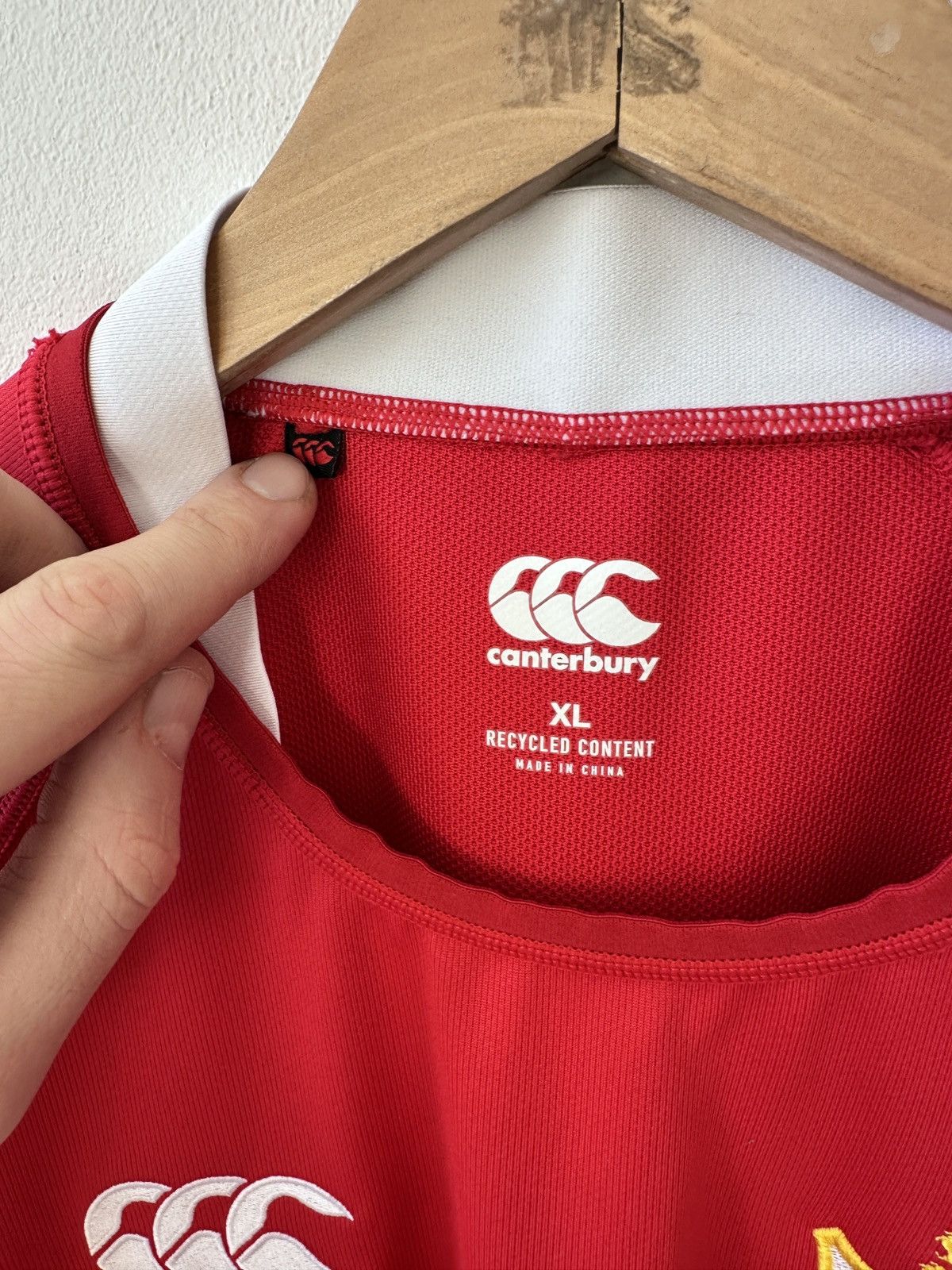 Canterbury of New Zealand Canterbury British & Irish Lions Rugby Training Jersey 2021 Size US XL / EU 56 / 4 - 6 Thumbnail
