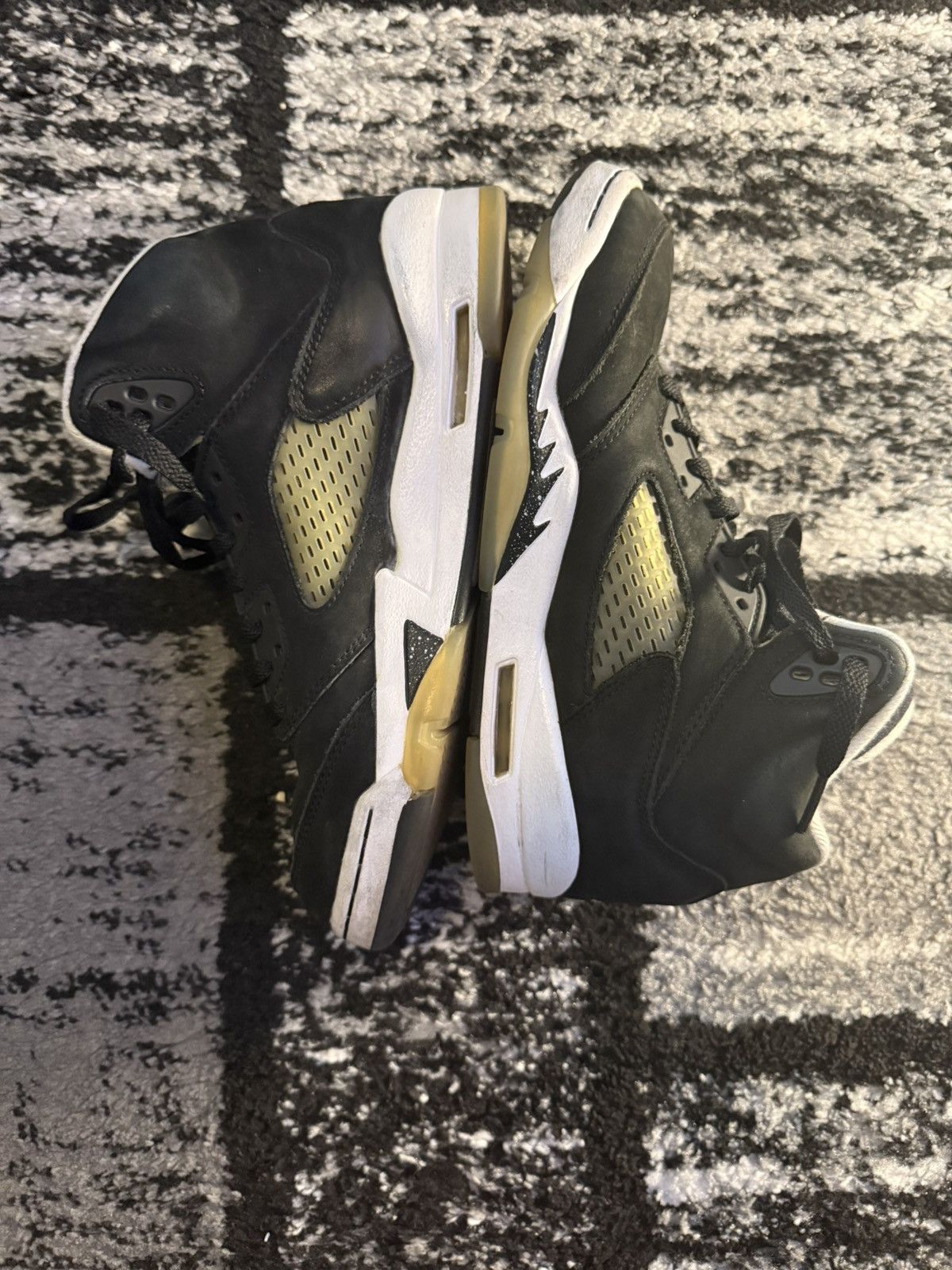 Jordan Brand “Oreo” Jordan 5’s Size US 7 / EU 40 - 1 Thumbnail