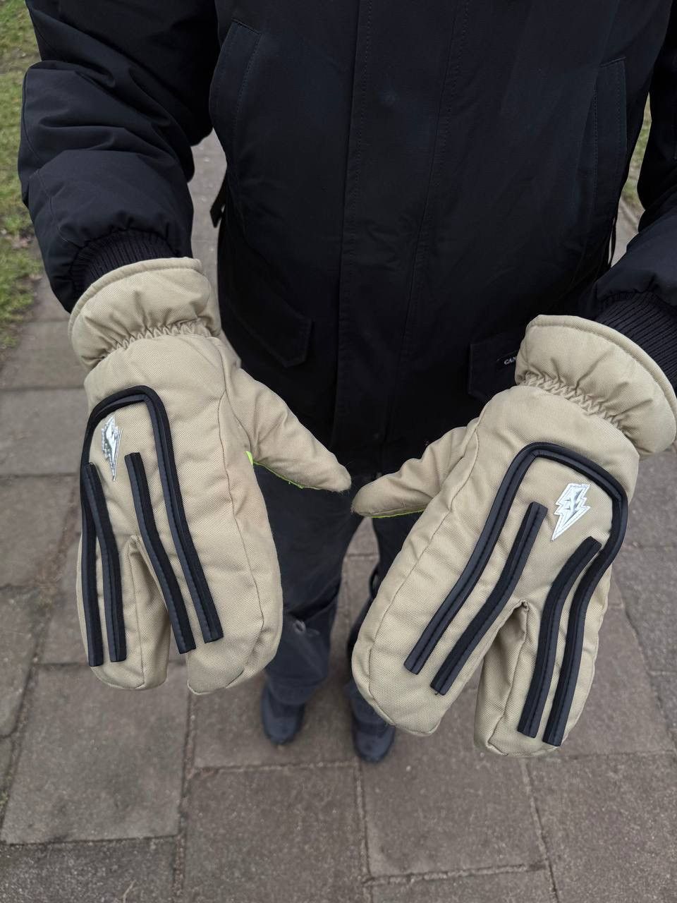 Walter Van Beirendonck WL&T AW99 tabi ski gloves Walter Van Beirendonck Size ONE SIZE - 1 Thumbnail